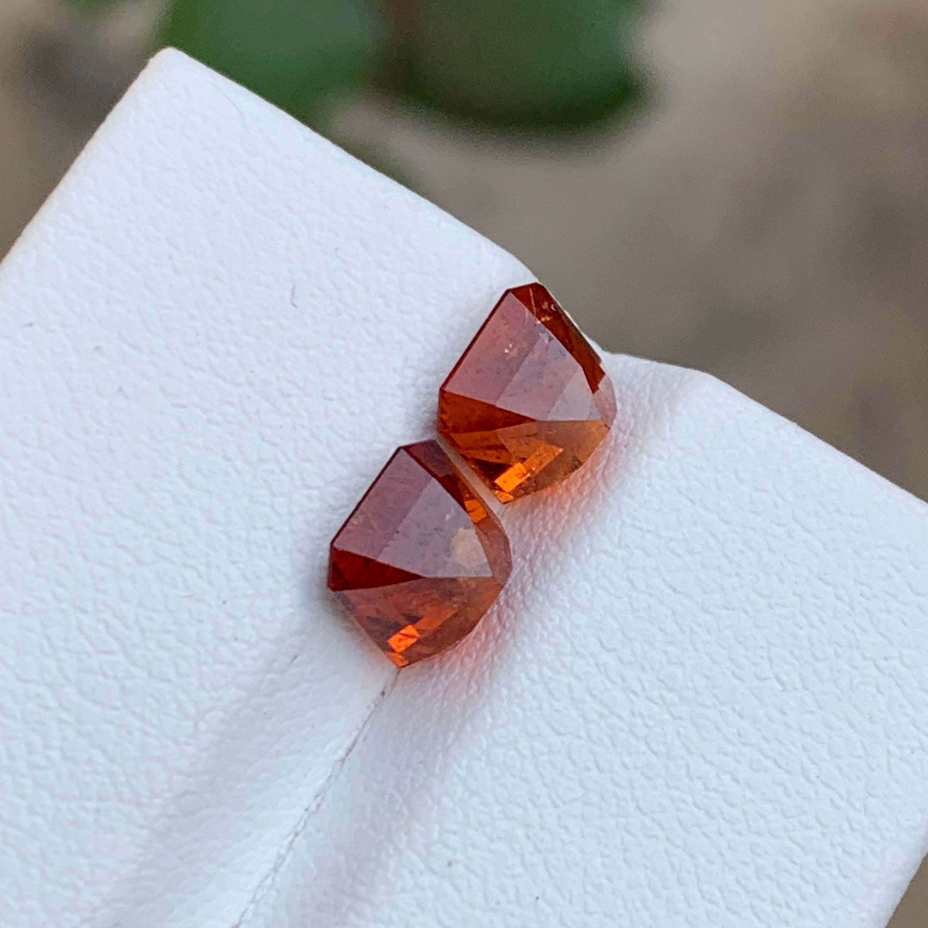 Women's or Men's Rare Orange Hessonite Garnet Gemstones, 3.55 Ct Square Emerald Cut for Jewelry For Sale