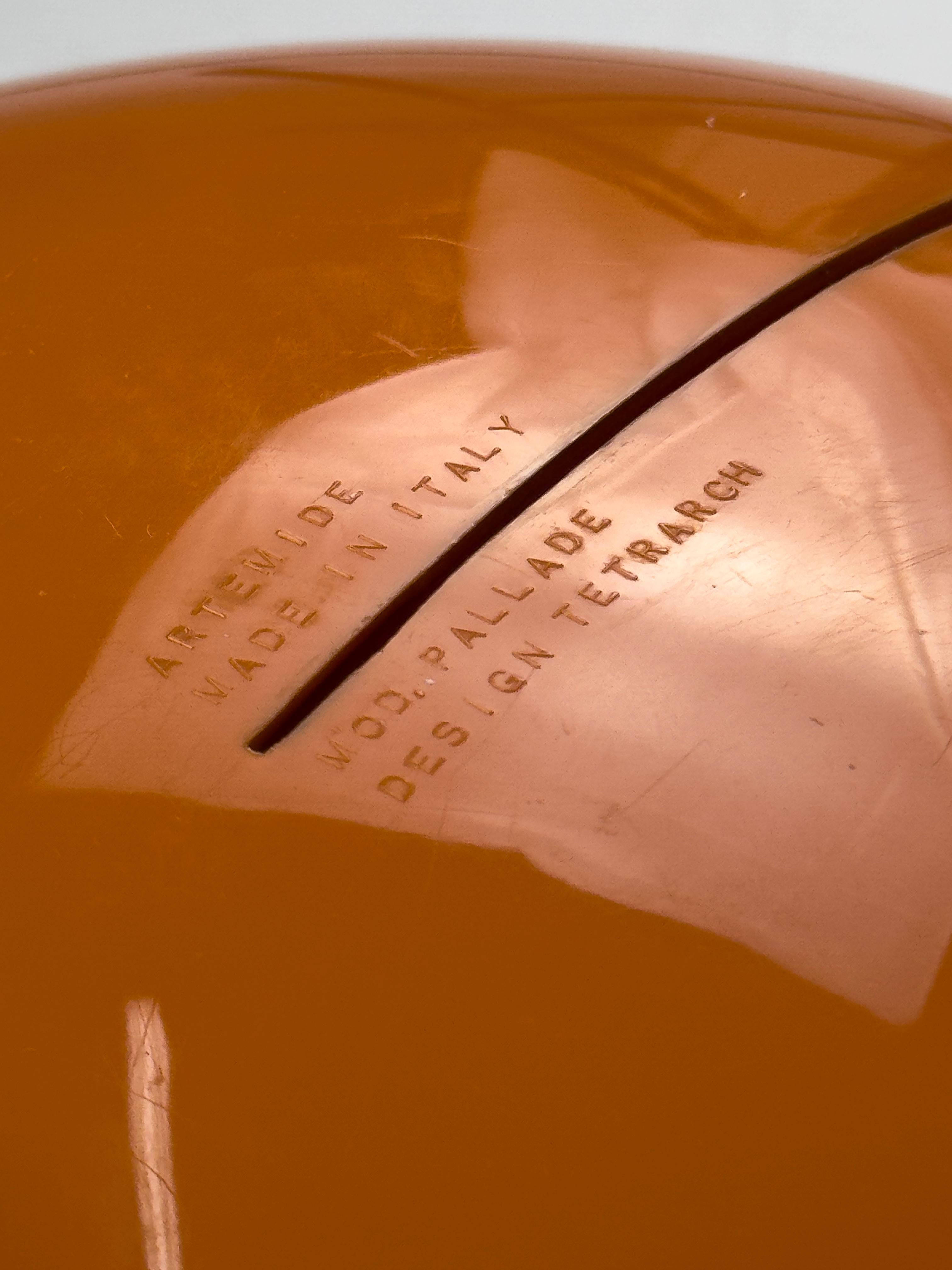 Rare lampadaire Orange Pallade (1ère édition 1968) du Studio Tetrarch pour Artemide en vente 6