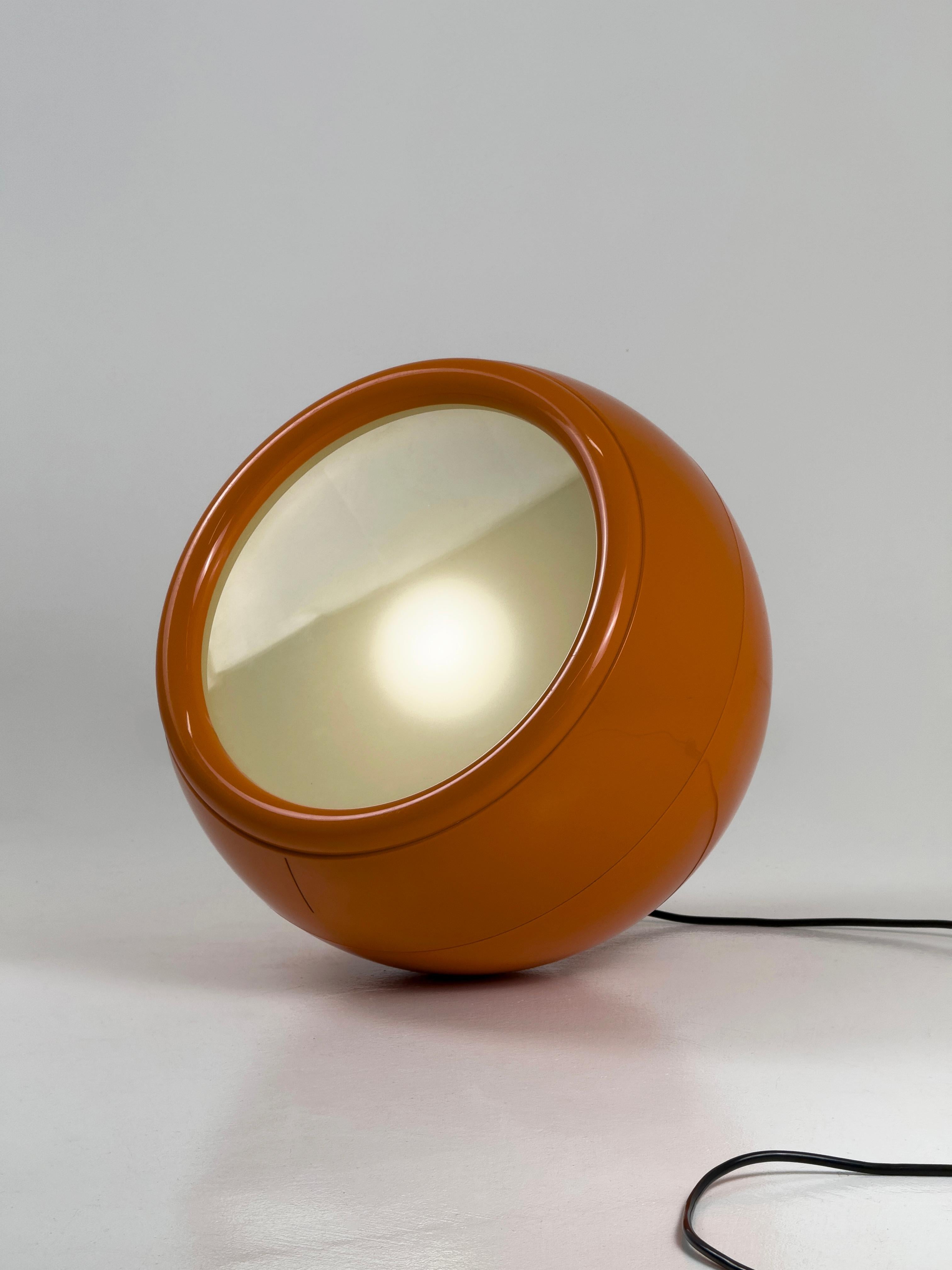 Rare lampadaire Orange Pallade (1ère édition 1968) du Studio Tetrarch pour Artemide en vente 1
