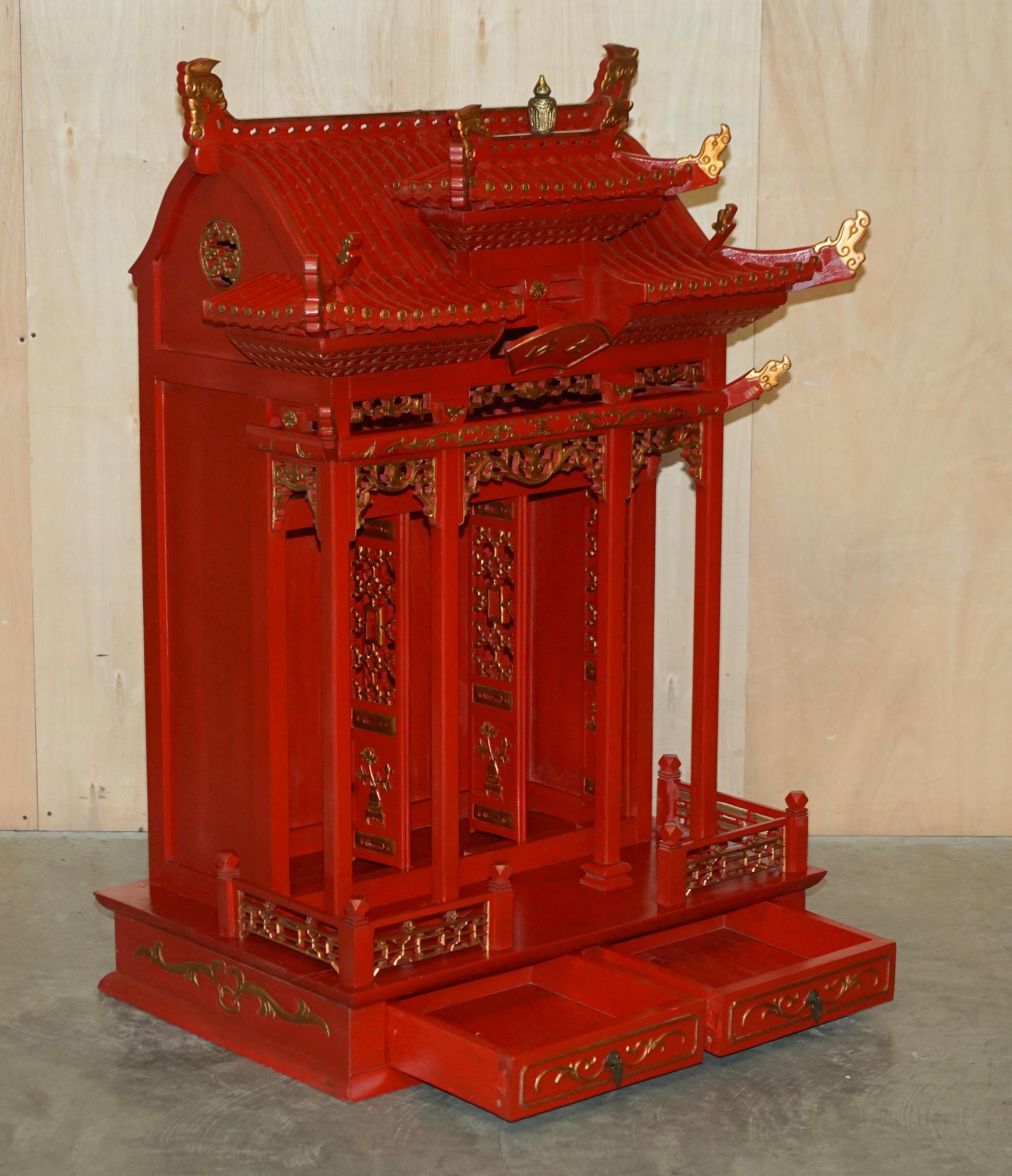 Rare Oriental Chinese Export Vintage Pagoda Top Red Cabinet Very Decorative For Sale 9