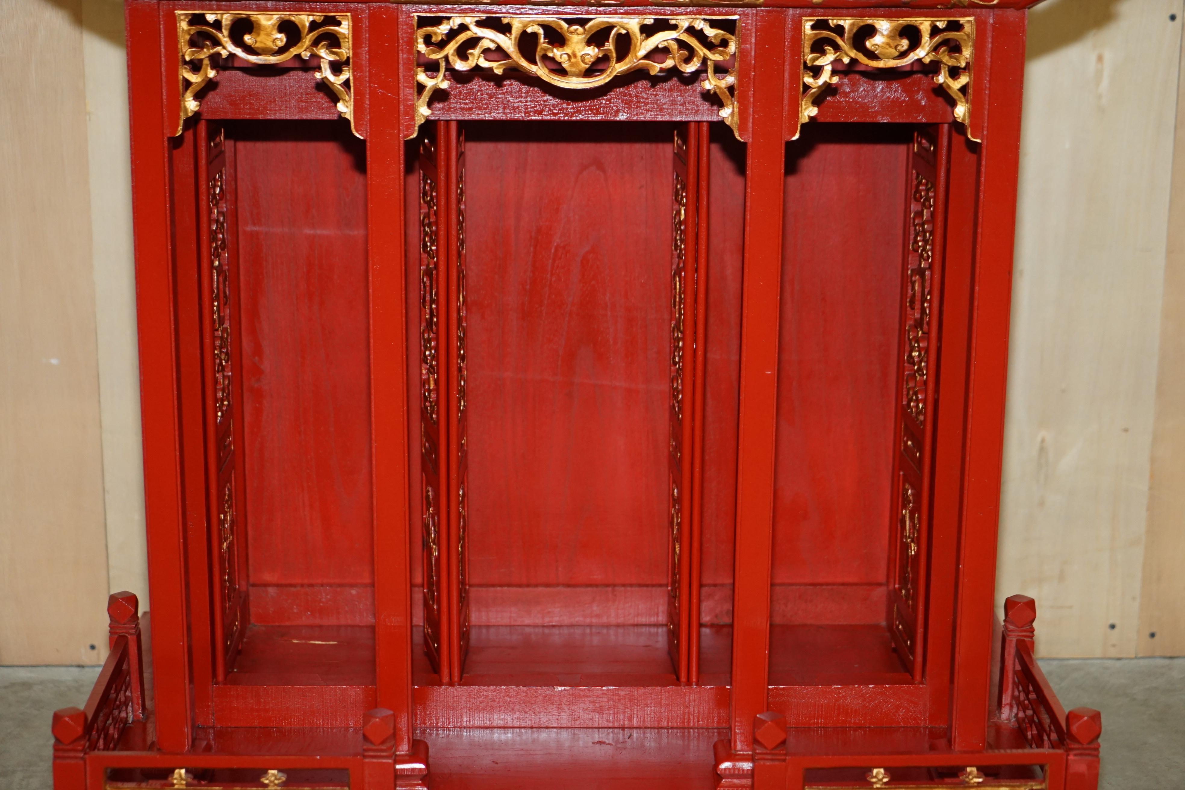 Rare Oriental Chinese Export Vintage Pagoda Top Red Cabinet Very Decorative For Sale 11