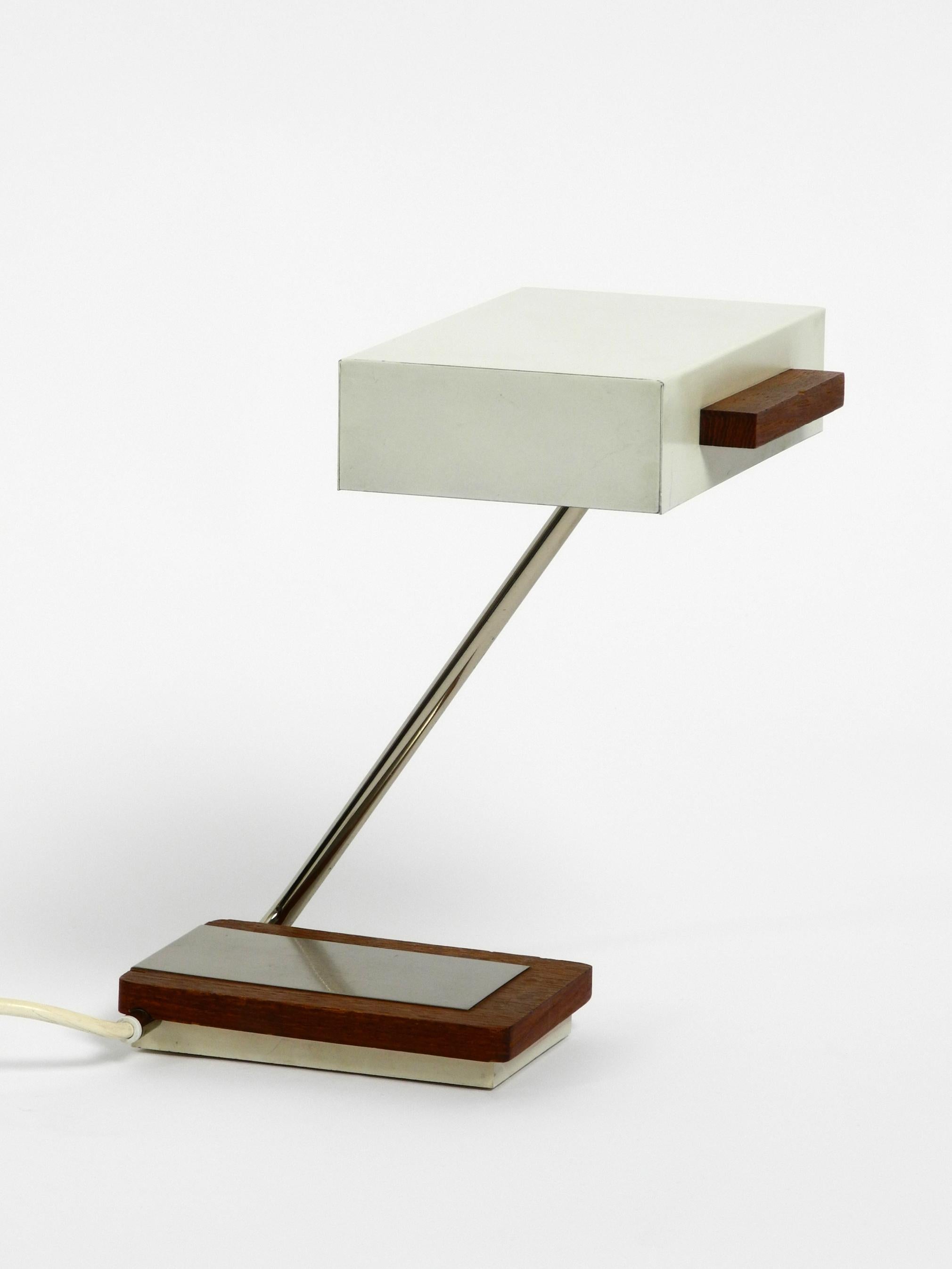 Rare Original 1960s Kaiser Light Metal Teak Table Lamp In Good Condition For Sale In München, DE