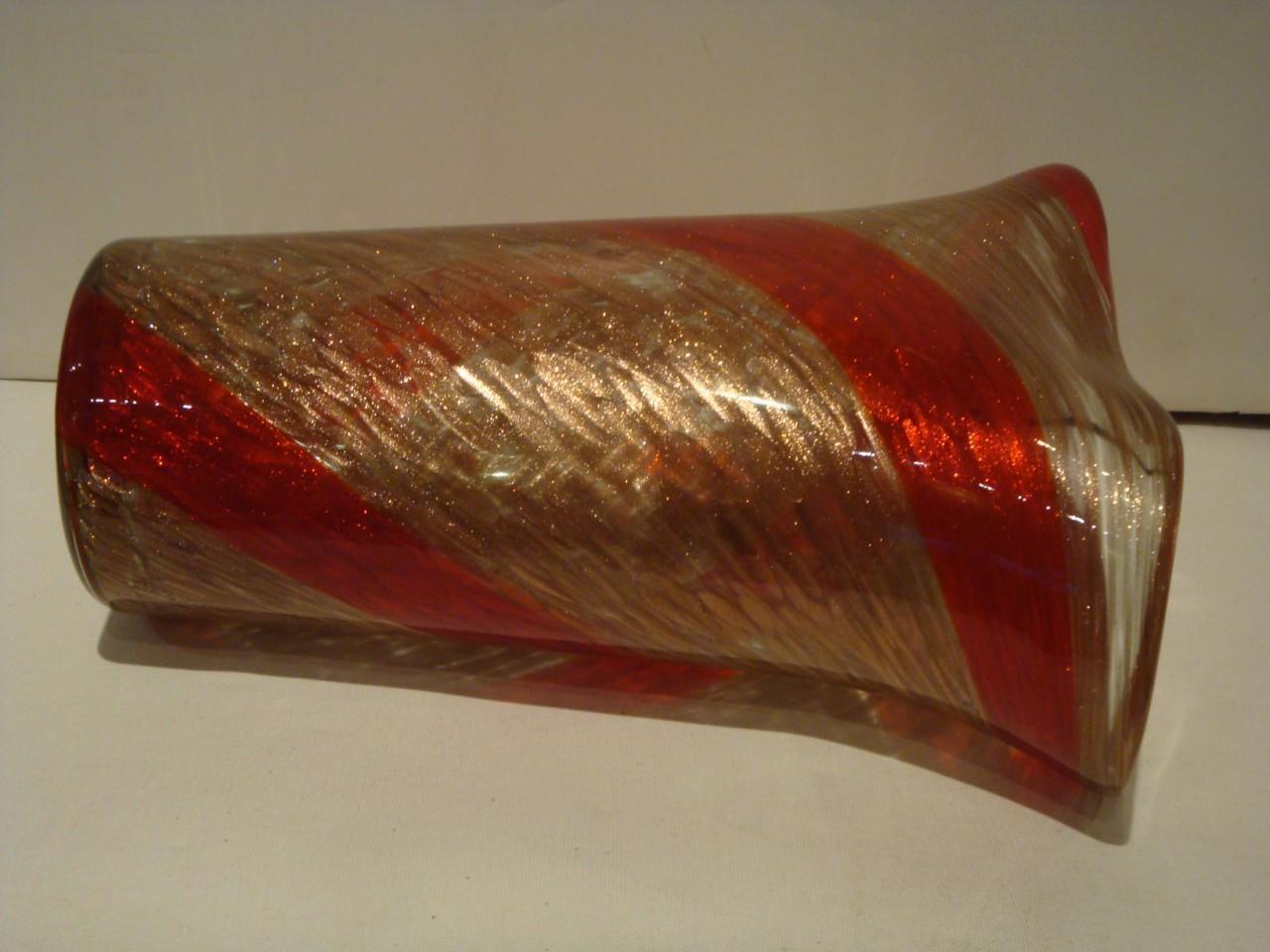 Rare Original Italian Aureliano Toso Dino Martens Large Swirl Gold Red Vase For Sale 1
