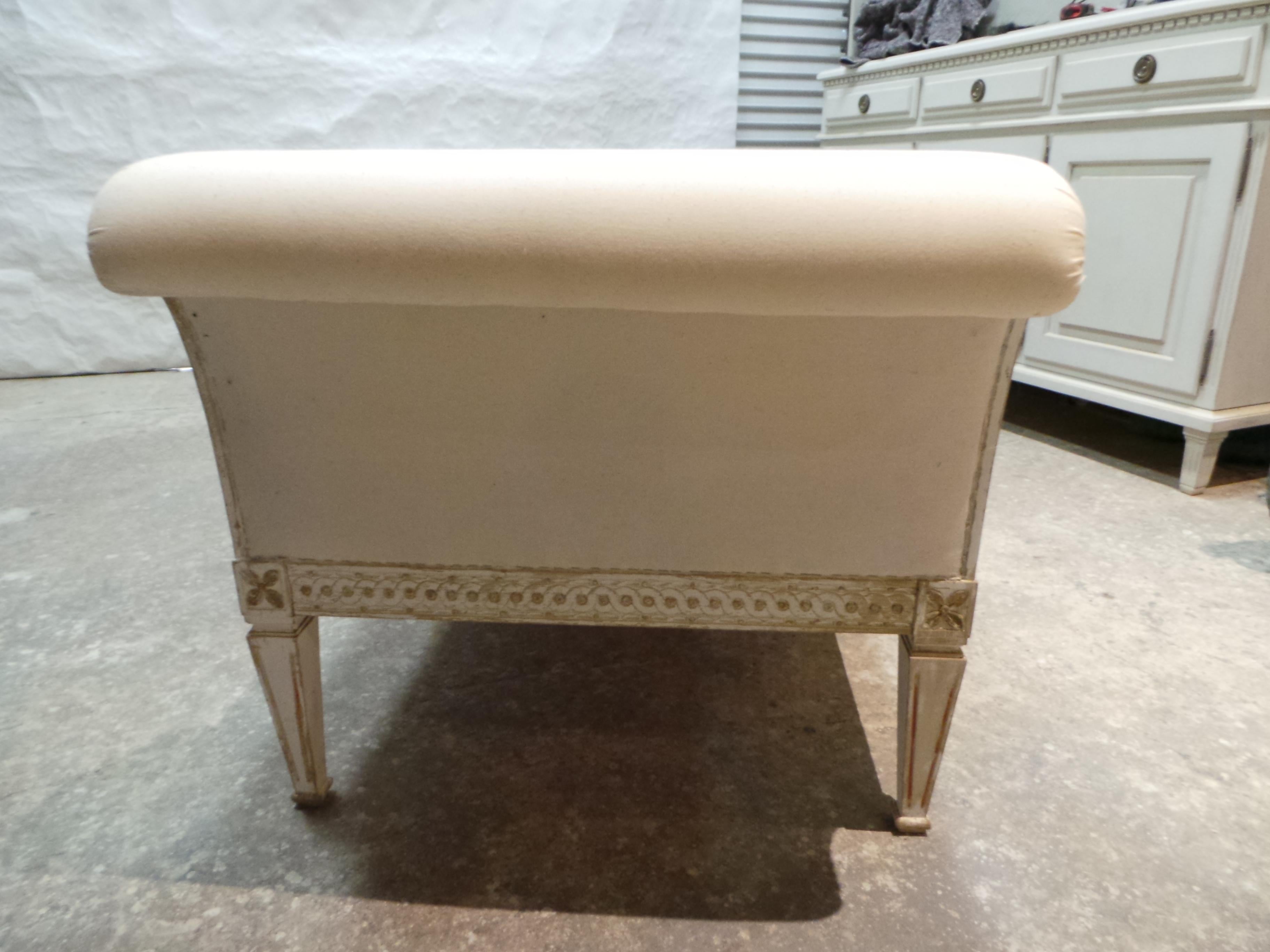 Rare Original Painted Swedish Gustavian Chaise Lounge For Sale 4