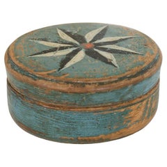 Rare original painted wooden box from Sweden, circa 1810.