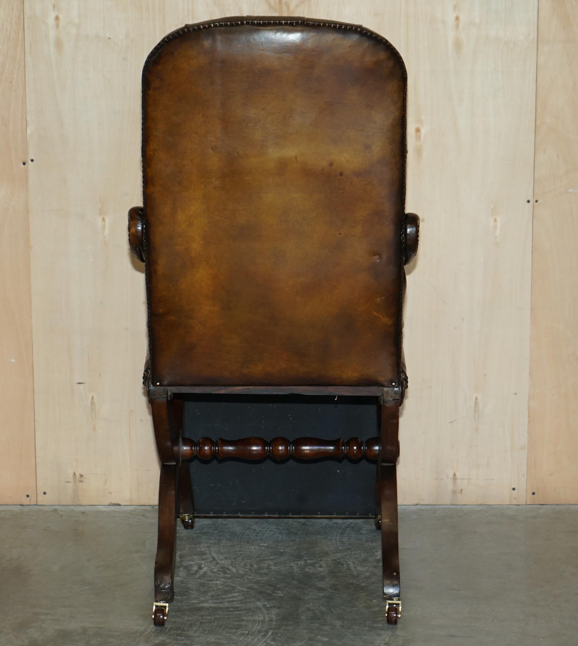 RARE ORIGINAL REGENCY X FRAMED RECLINING BROWN LEATHER CHESTERFIELD ARMCHAiR For Sale 5