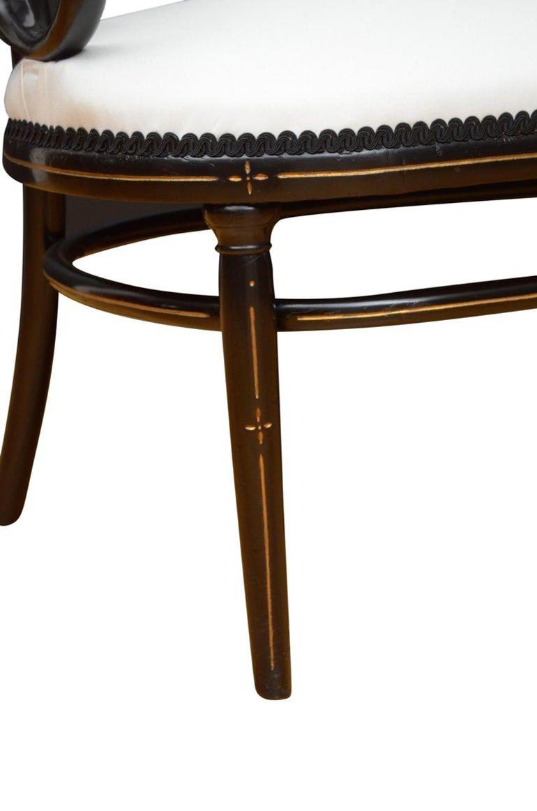 Bois cintré Rare canapé Thonet d'origine avec coussins en vente