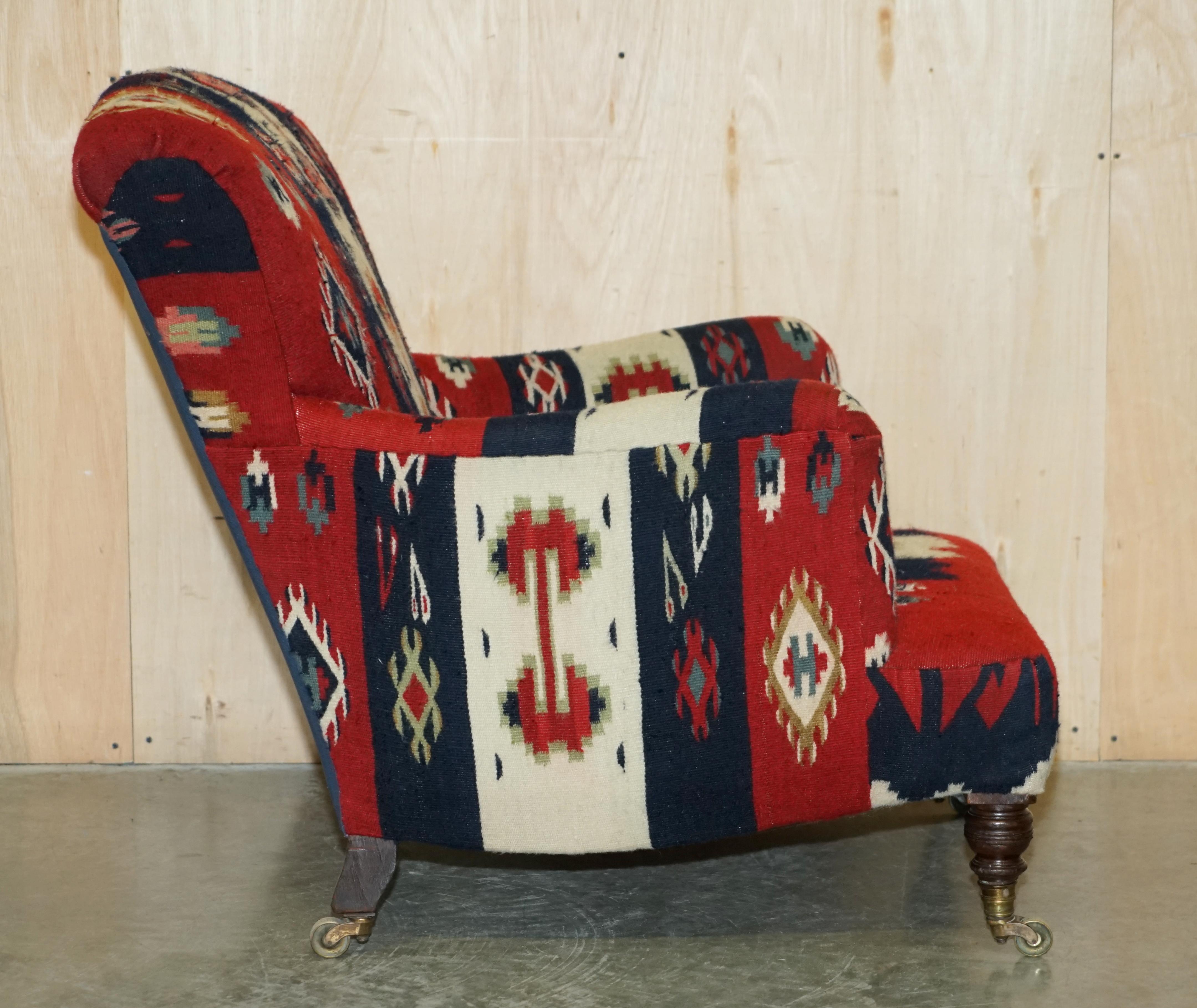 RARE ORIGINAL ViCTORIAN HOWARD & SONS BRIDGEWATER ARMCHAIR WITH KILIM UPHOLSTERY For Sale 8
