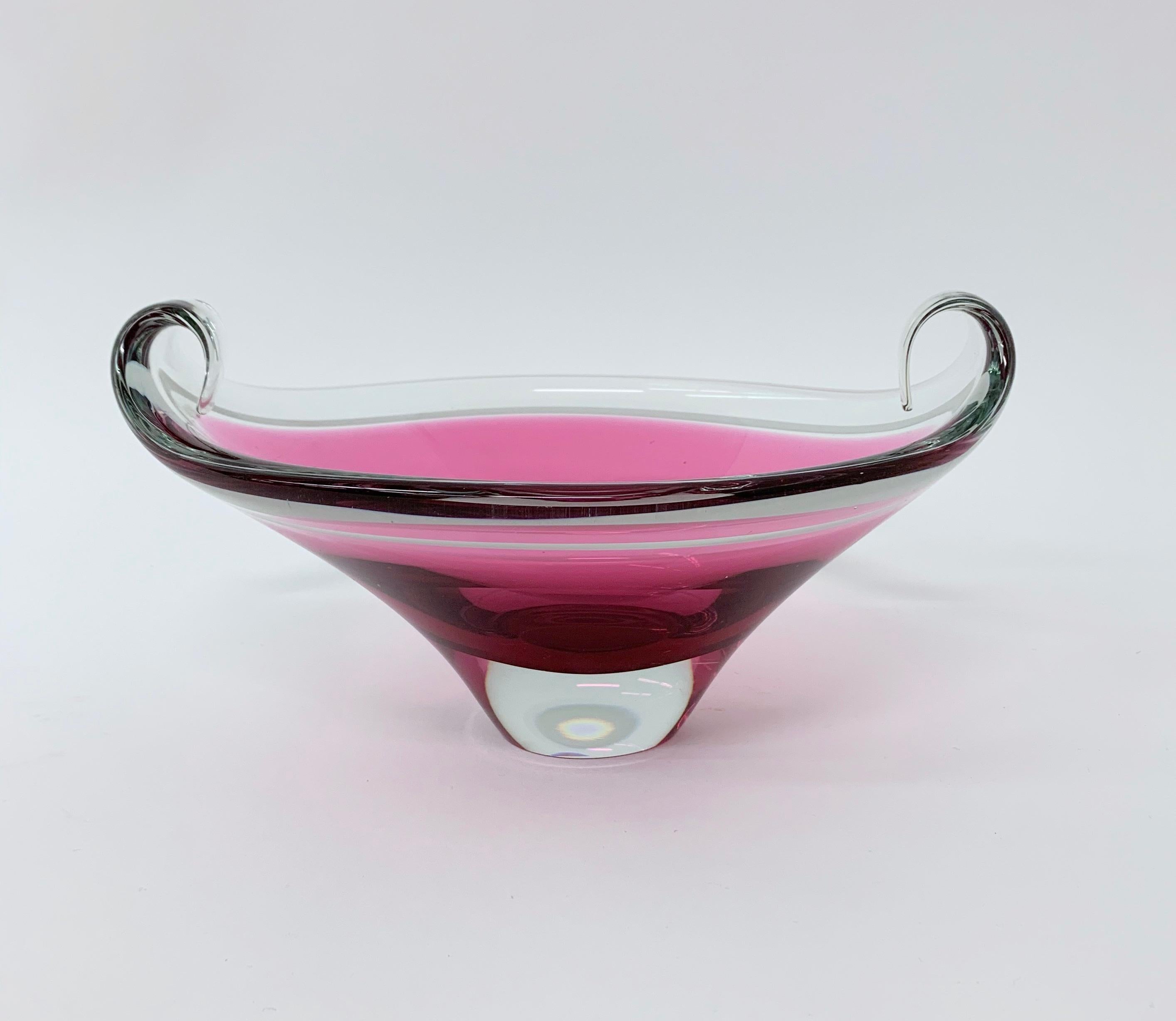 Suédois Rare bol Orrefors Sweden en rose, 1960's en vente
