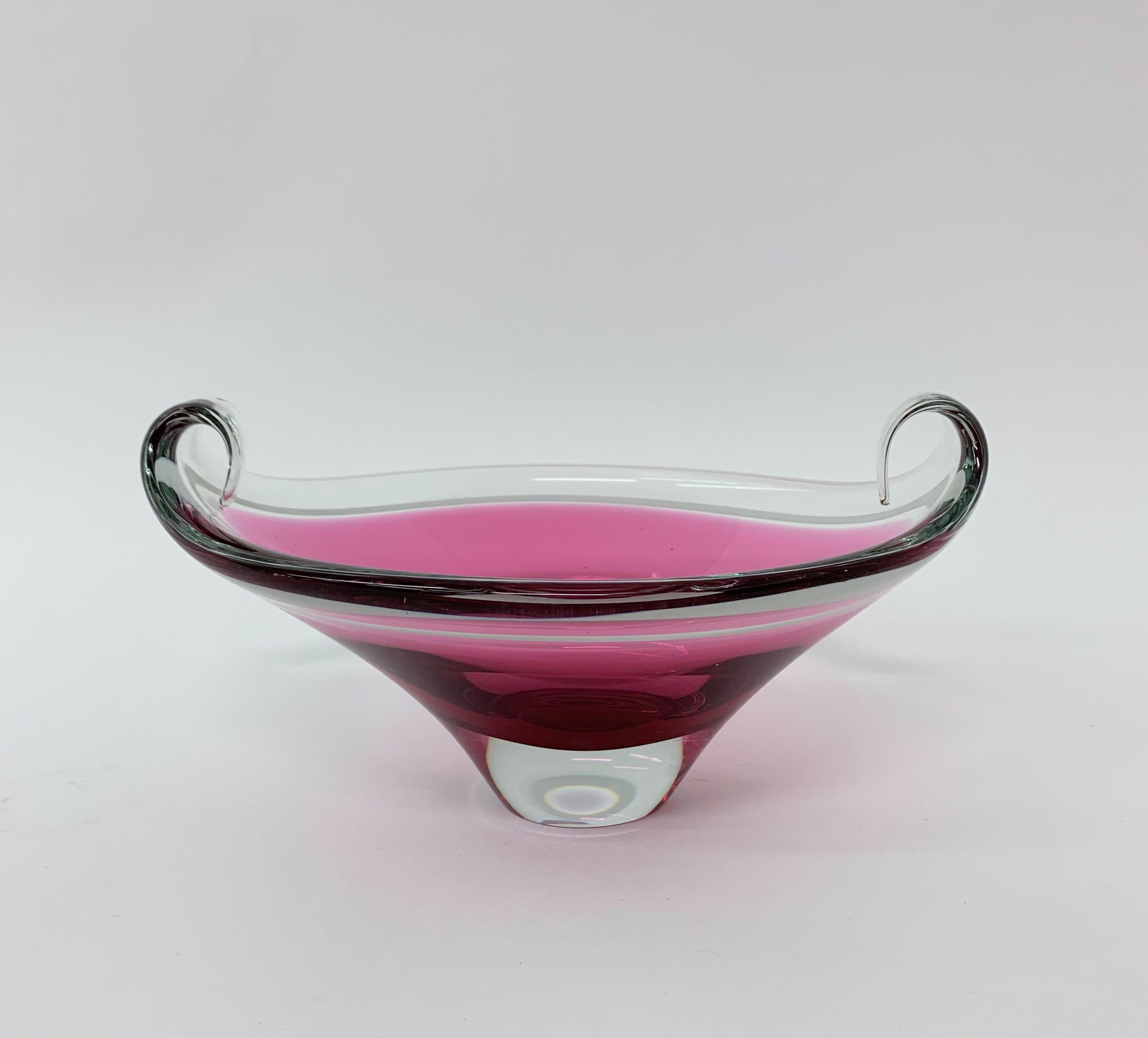 Verre d'art Rare bol Orrefors Sweden en rose, 1960's en vente