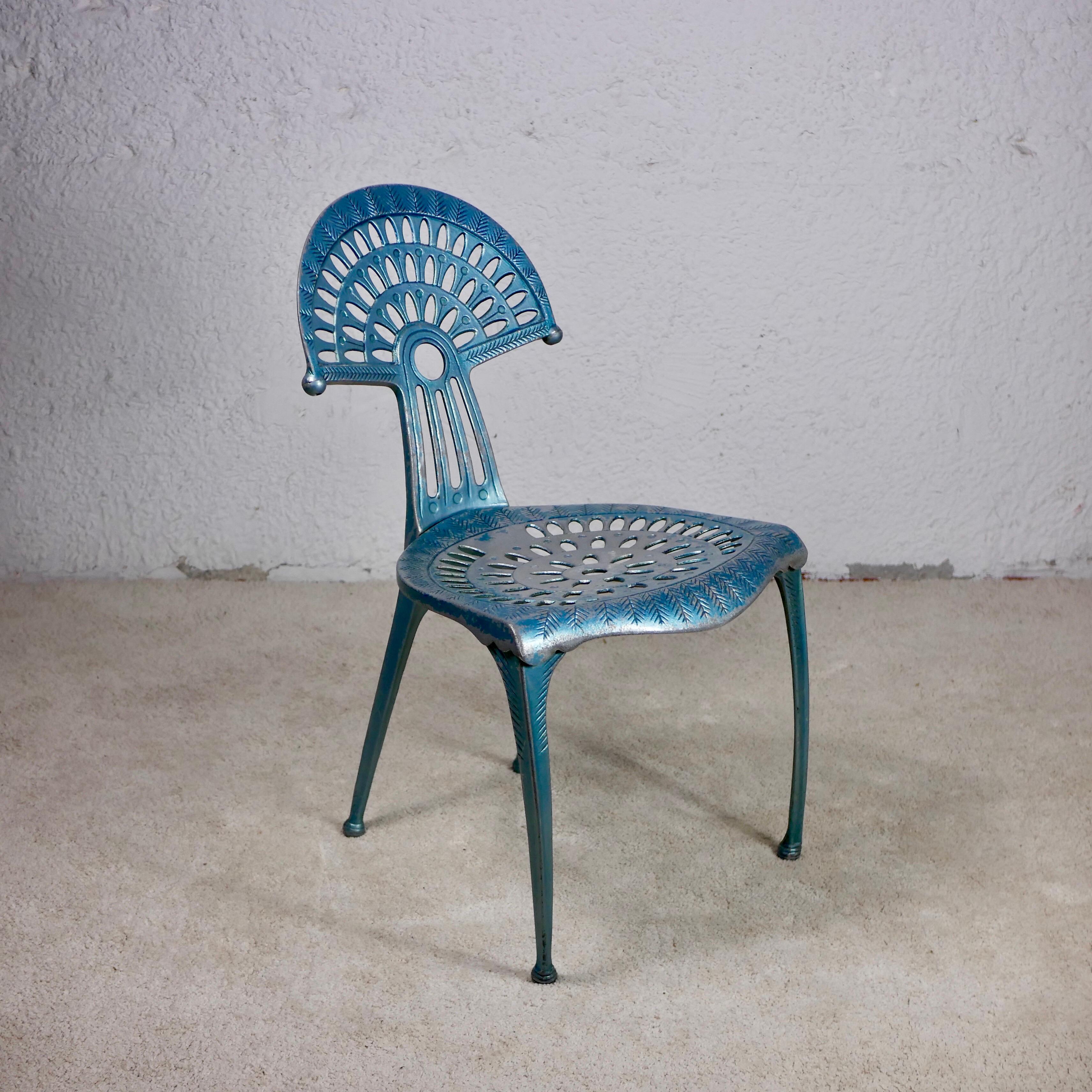 Rara Silla Oscar de aluminio fundido de Oscar Tusquets Blanca para Kettal, 1996 Posmoderno