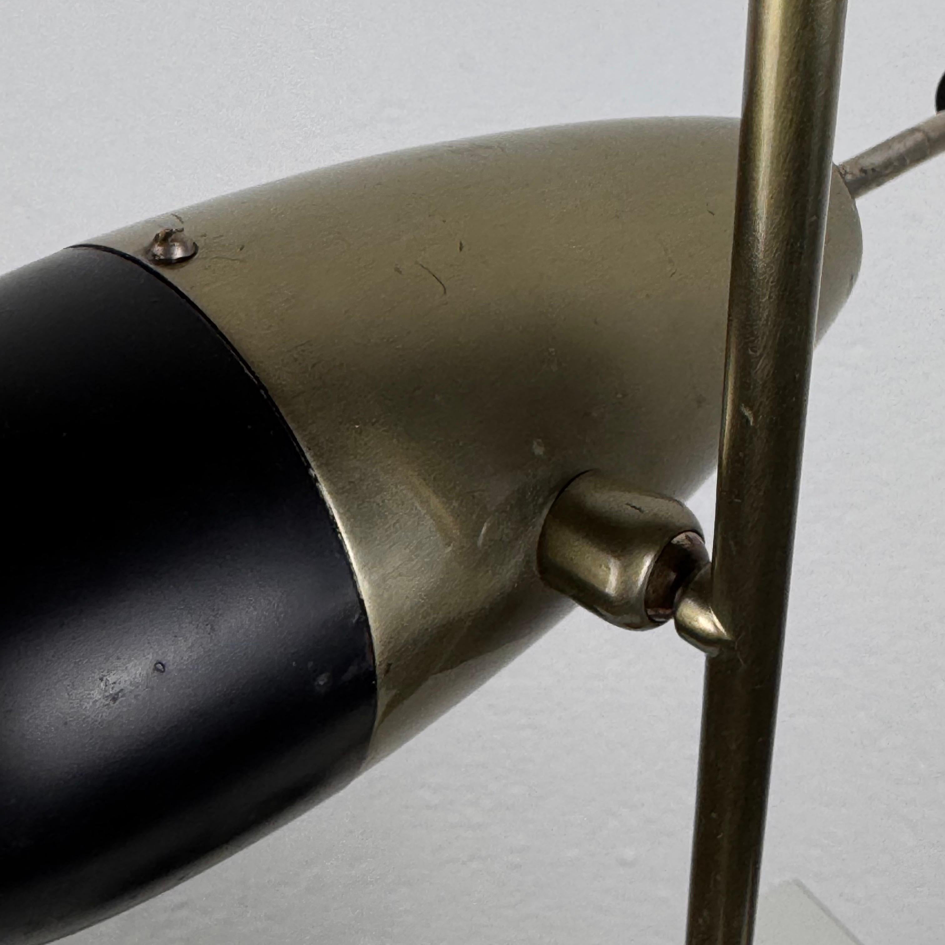 Seltene Oscar Torlasco Modell „577“ Tisch-/Schreibtischlampe von Lumi Mailand, 1950er Jahre, Labeled im Angebot 3