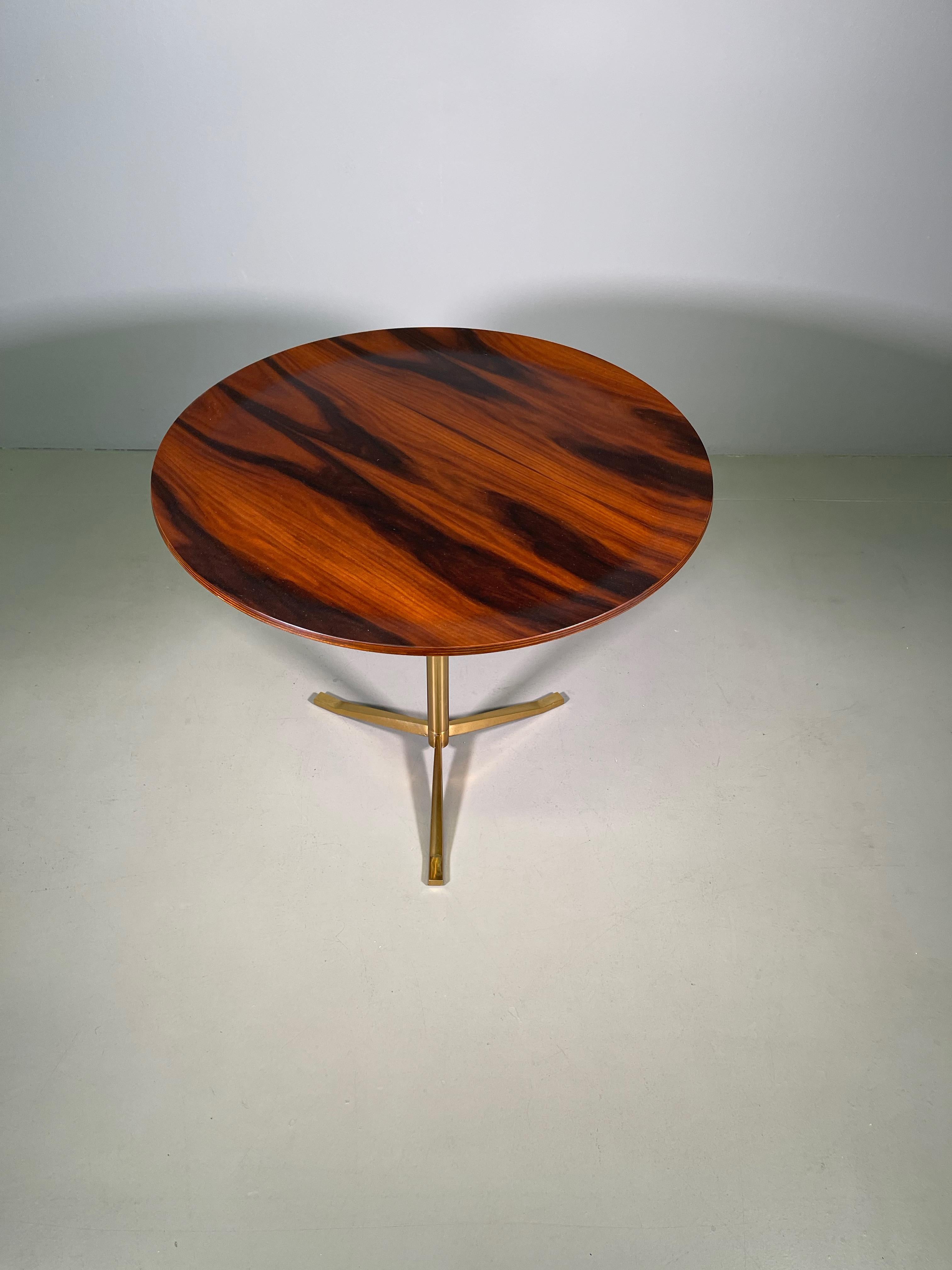 Mid-Century Modern Rare Osvaldo Borsani Coffee Side Table Atelier Borsani Varedo Production For Sale