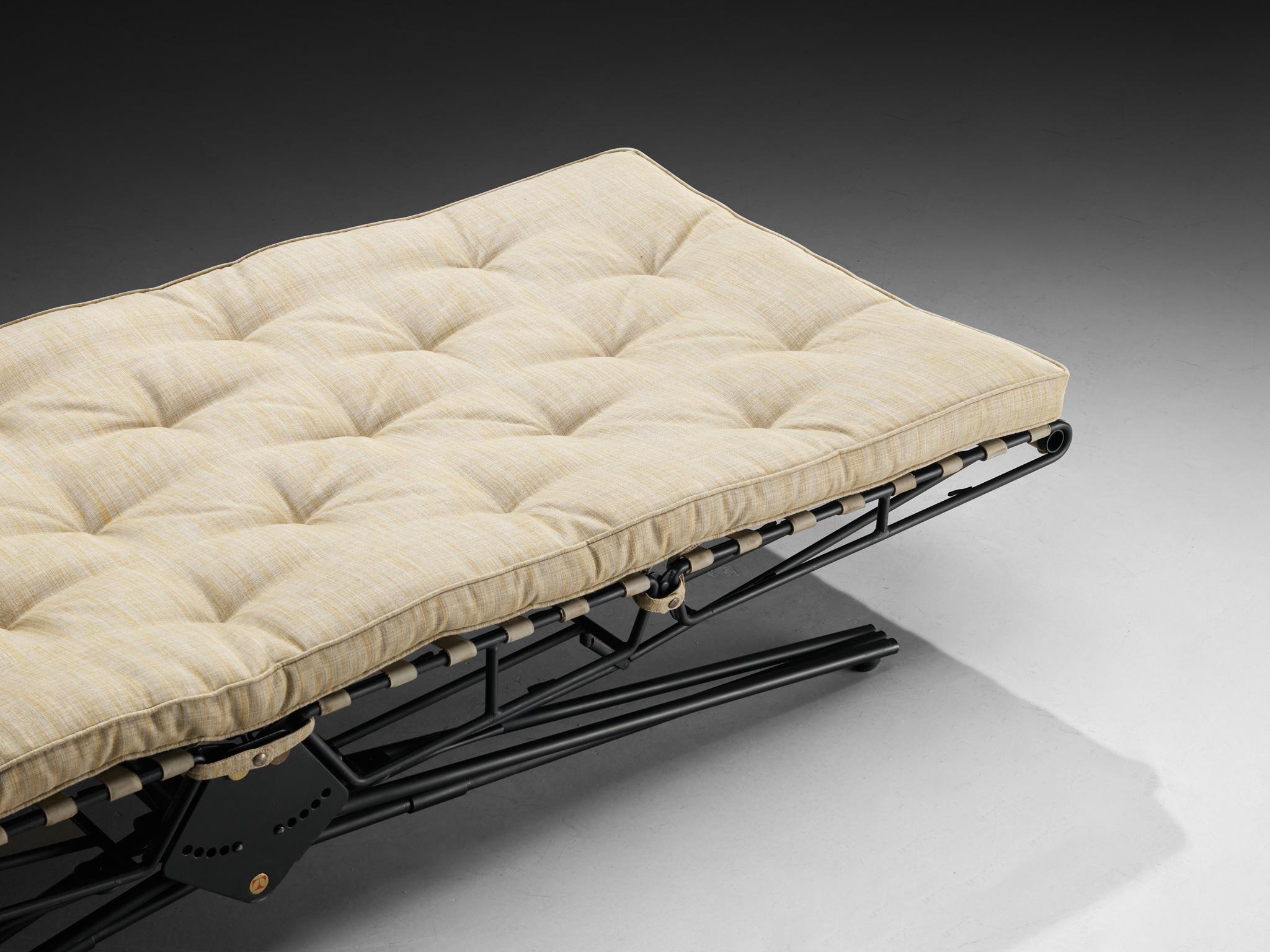 Rare Osvaldo Borsani for Tecno Articulated Chaise Longue For Sale 8