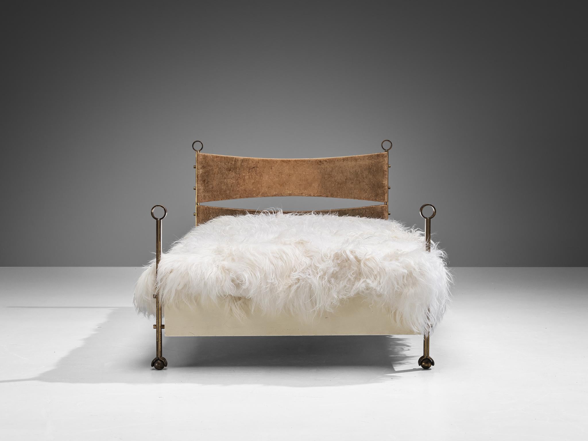 Italian Rare Osvaldo Borsani Single Bed in Brass For Sale