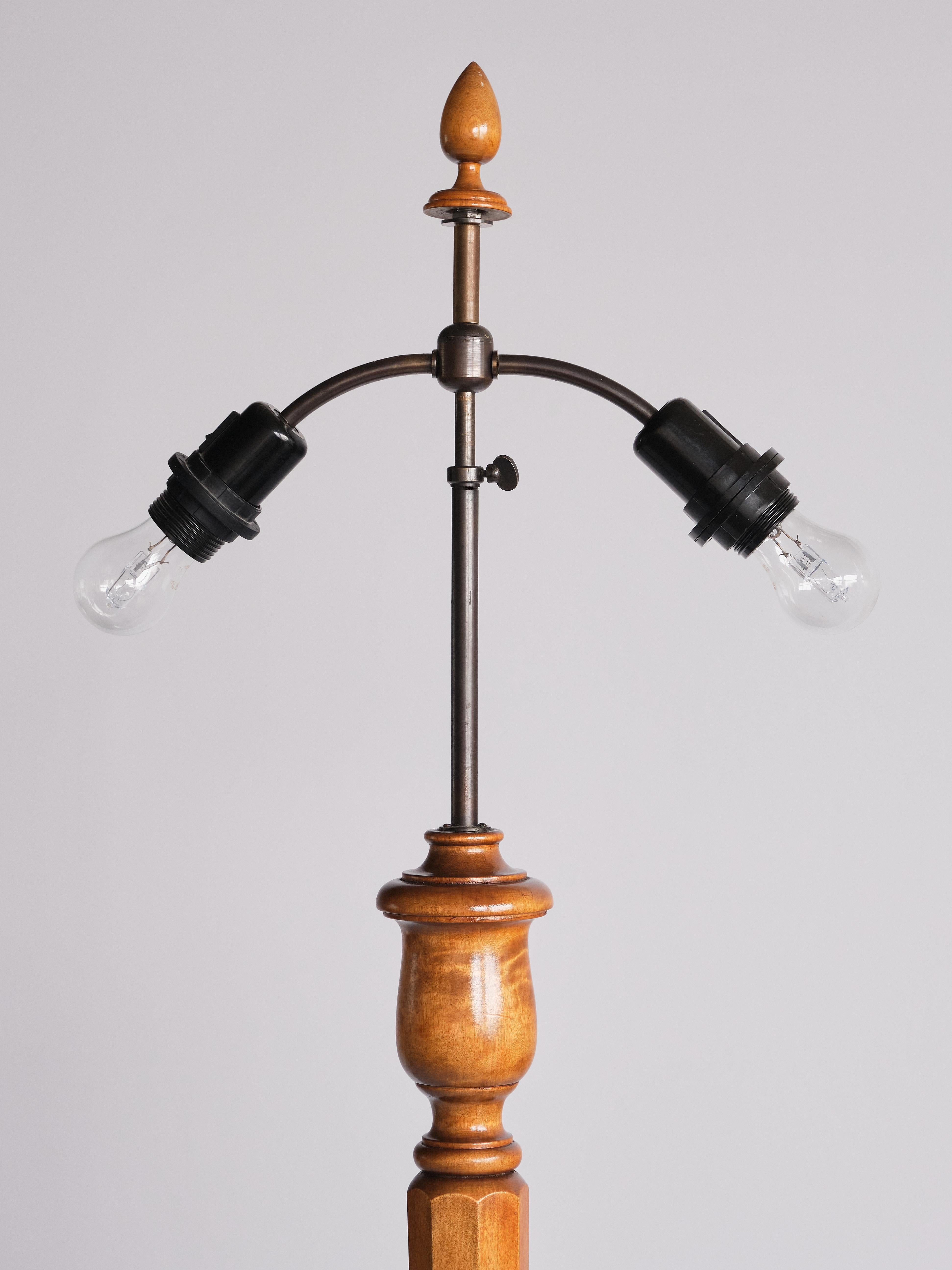 Rare Otto Schulz Floor Lamp in Birch Wood, Josef Frank Shade, Boet, Sweden, 1928 For Sale 6