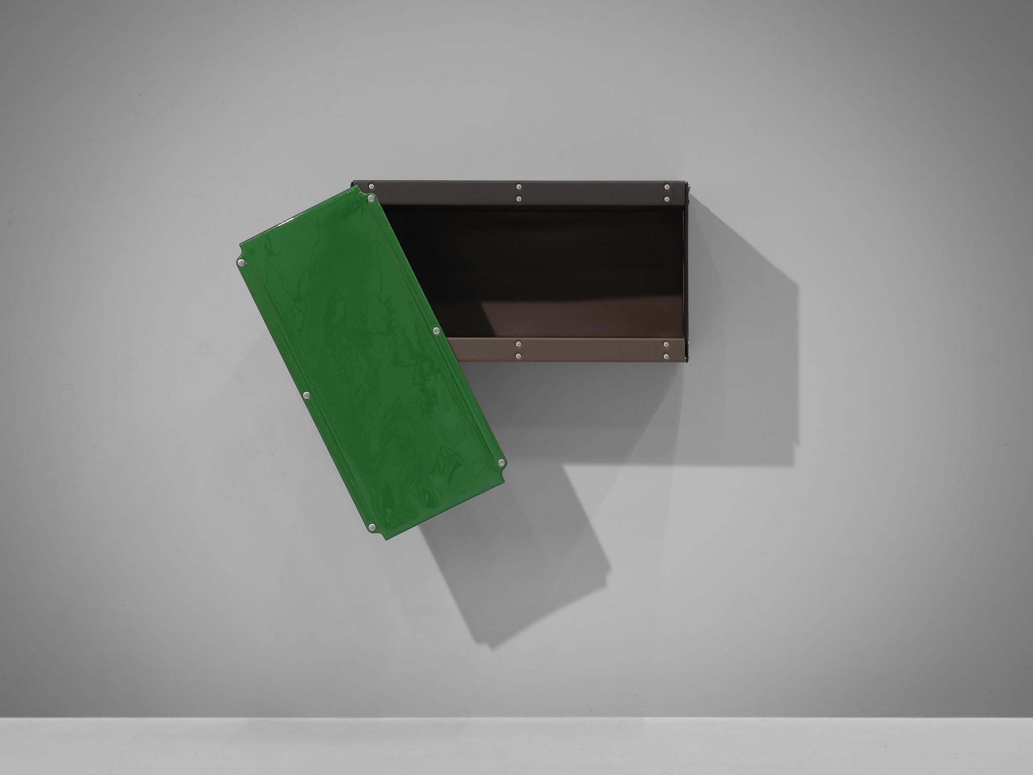 Rare Otto Zapf 'Softline' Wall-Mounted Cabinet in Green and Black In Good Condition In Waalwijk, NL