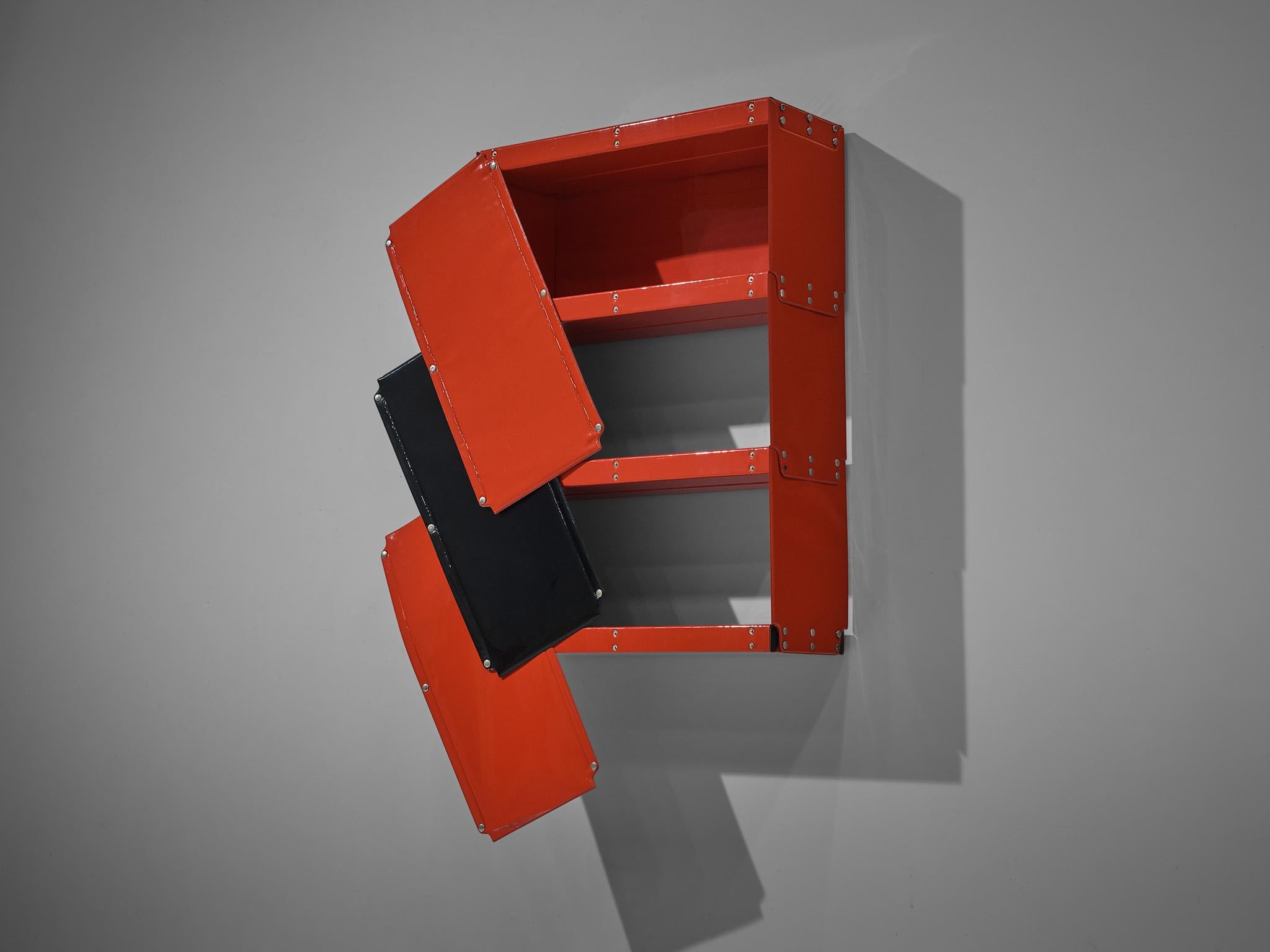Otto Zapf for Zapfdesign 'Softline' red and black cabinets, plastic, Germany, 1969

Set of three detachable 'Softline' wall cabinets in red and black designed by the German designer Otto Zapf. Zippers and press studs form the connections and allow
