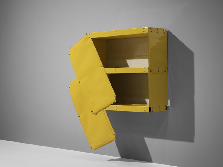 Otto Zapf for Zapfdesign 'Softline' yellow cabinets, plastic, Germany, 1969

Set of two detachable 'Softline' wall cabinets in yellow designed by the German designer Otto Zapf. Zippers and press studs form the connections and allow a maximum in