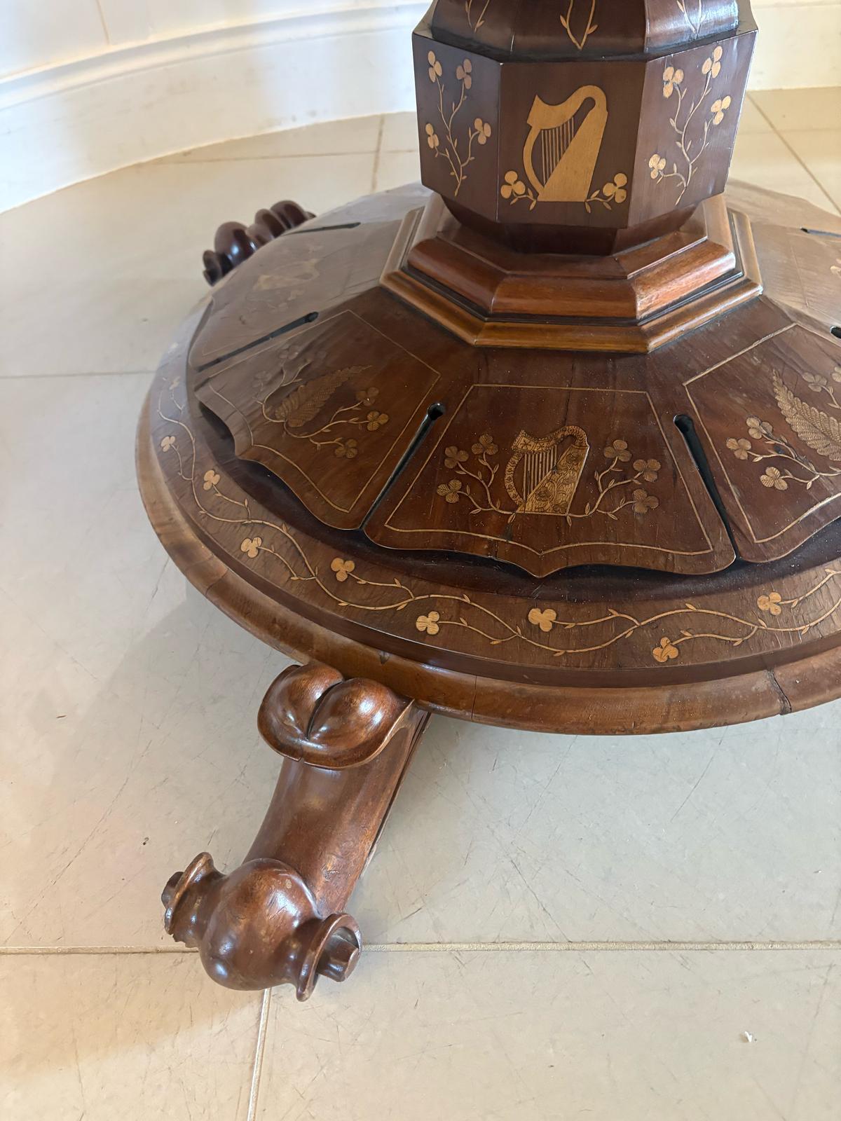 Table centrale irlandaise Killarney incrustée en bois d'if ancien de qualité exceptionnelle en vente 6