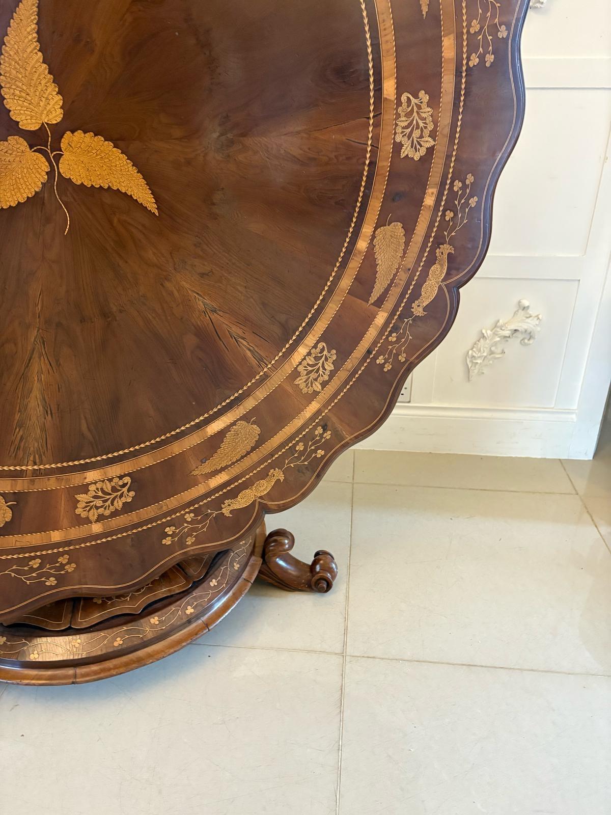 Table centrale irlandaise Killarney incrustée en bois d'if ancien de qualité exceptionnelle en vente 8