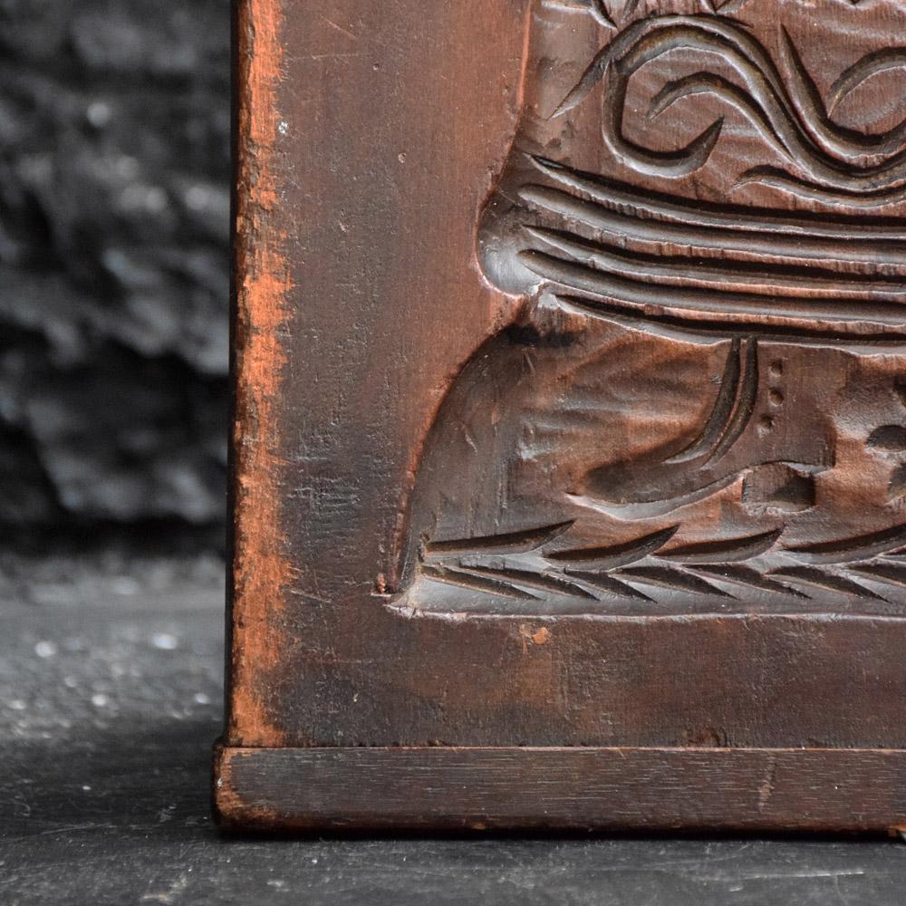Wood Rare Oversized 19th Century Gingerbread Mould