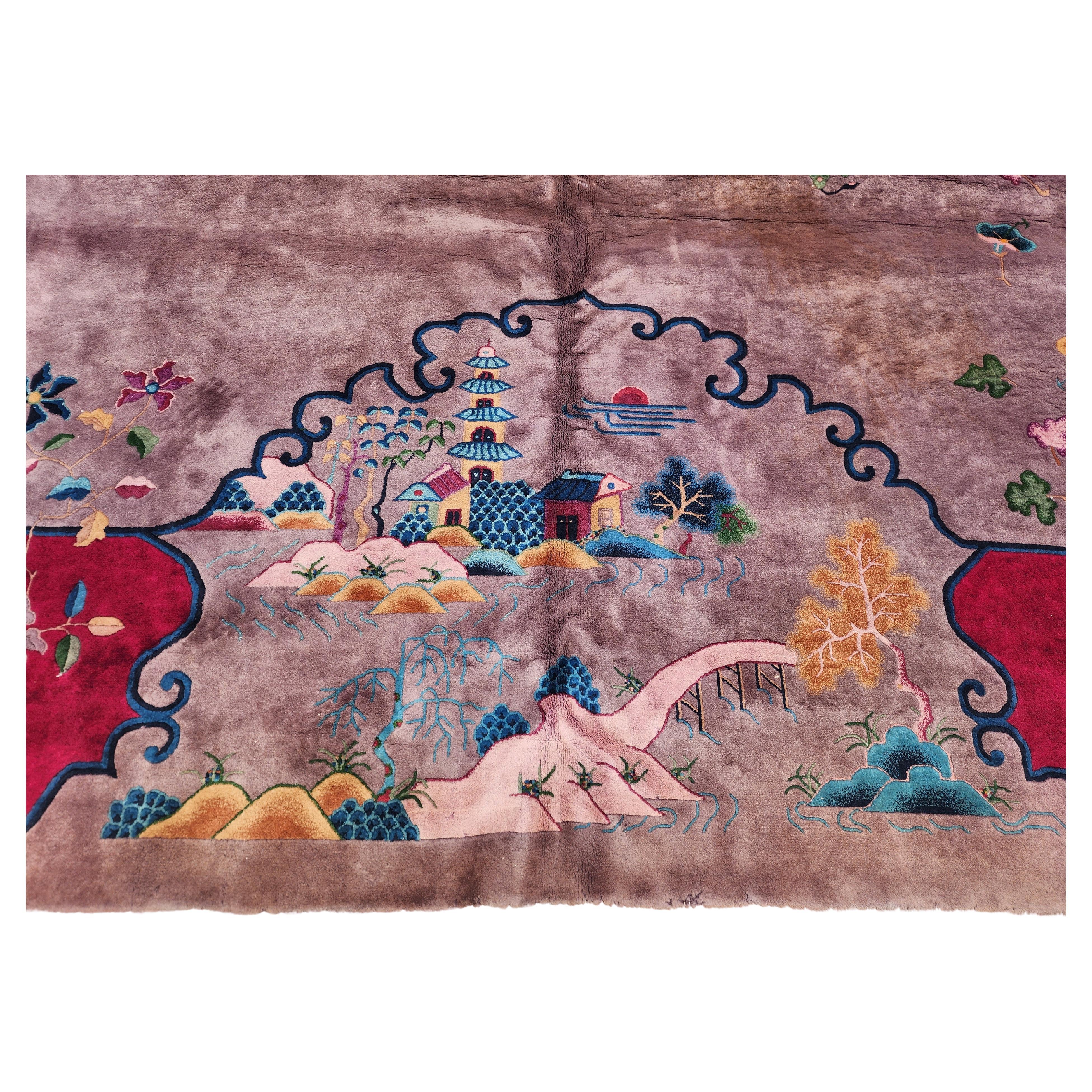 One of a kind !
Art deco Chinese Nichols rug  Made in the early 1920s from high quality Chinese wool found along the ancient 