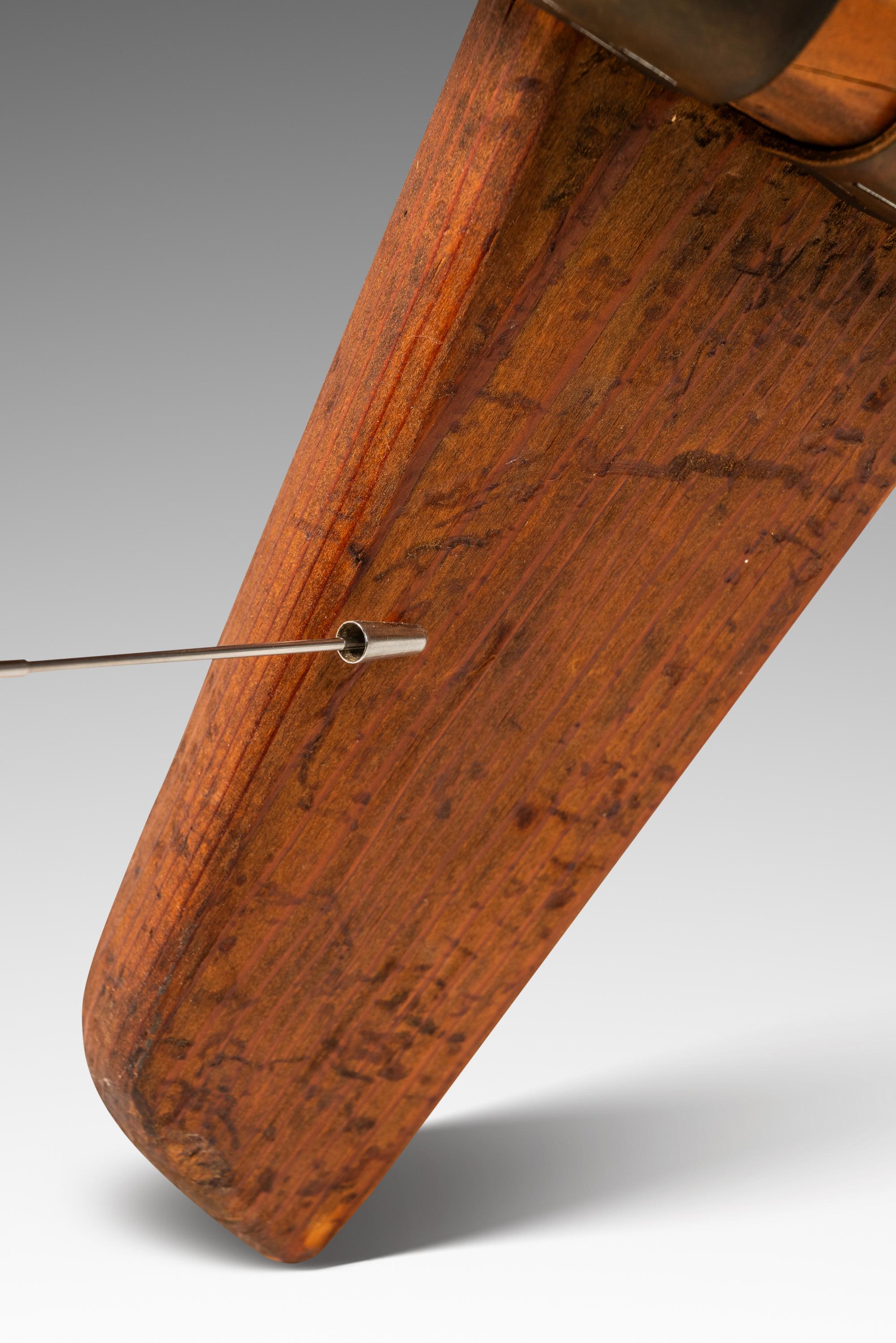 Rare chaise Scoop surdimensionnée d'après José Zanine Caldas, Mòveis Artísticos Z, années 1950 en vente 10