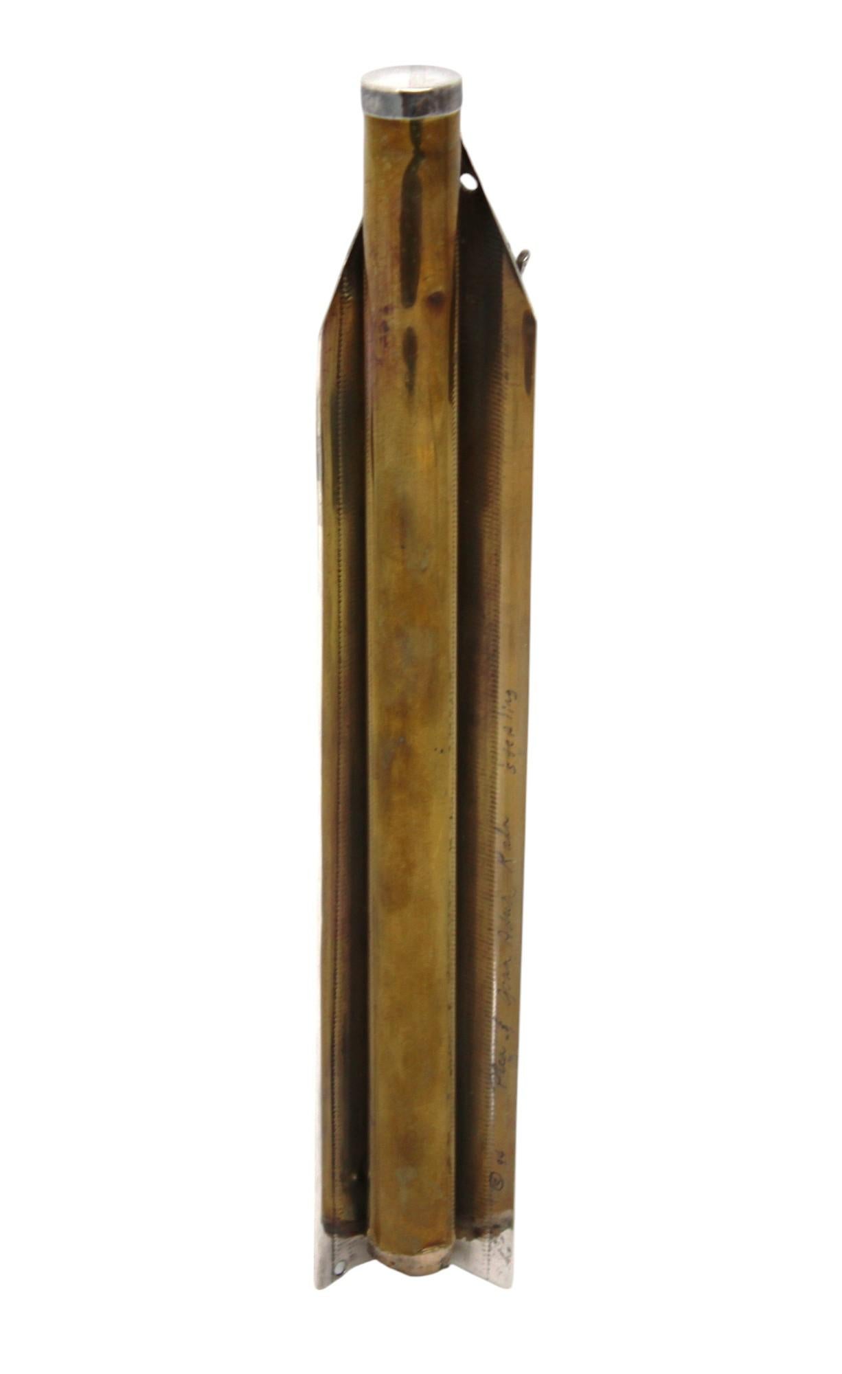 Rara Mezuzah oversize in argento e ottone di Pica e Joan Adria Kahn (1994) In condizioni buone in vendita a New York, NY