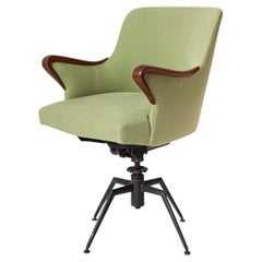 Rare P39 Desk Chair by Osvaldo Borsani