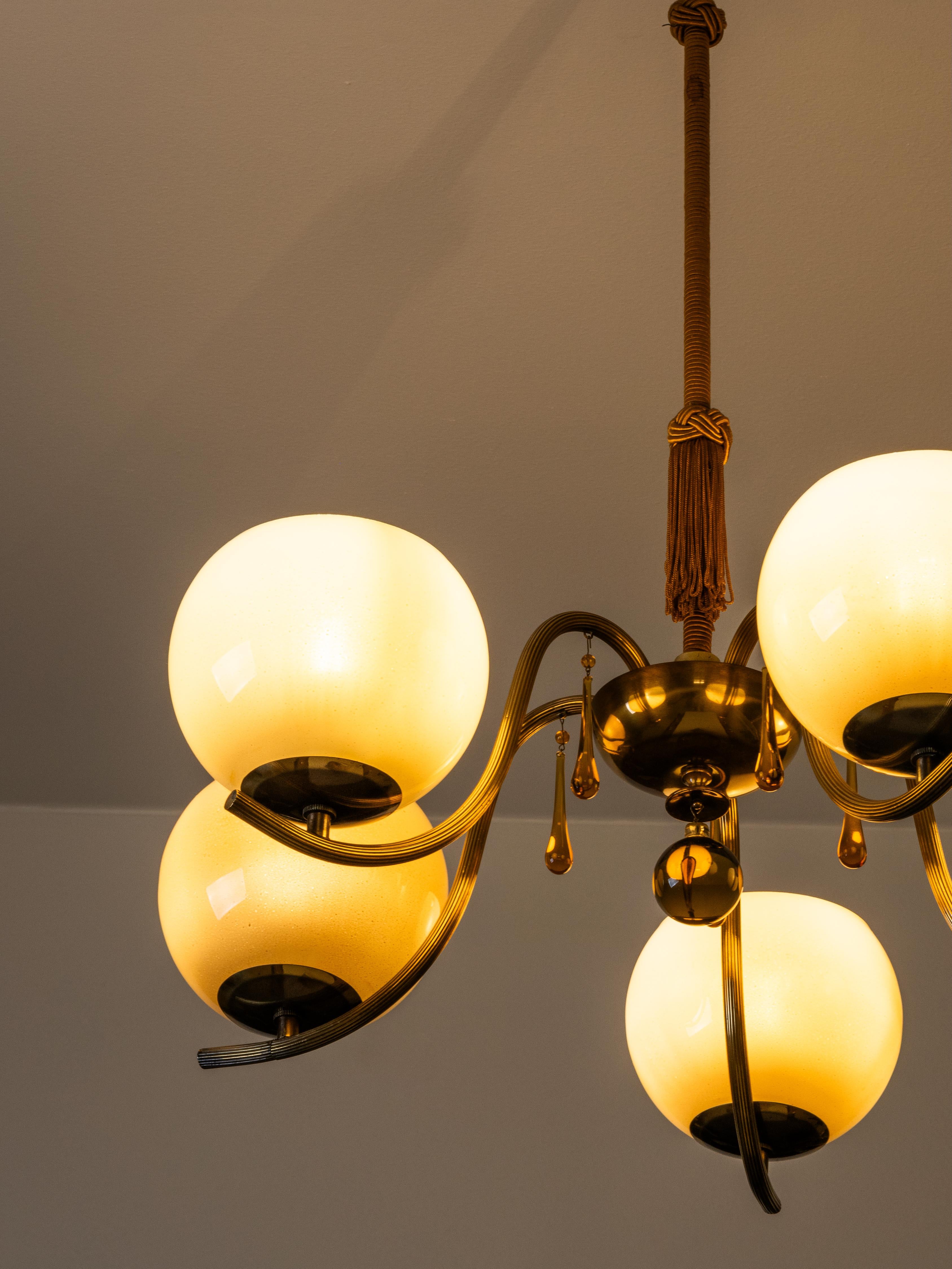 Rare Paavo Tynell Chandelier Model 1456/5 for Taito Oy, Finland, 1930s en Bueno estado para la venta en Karis, Nyland