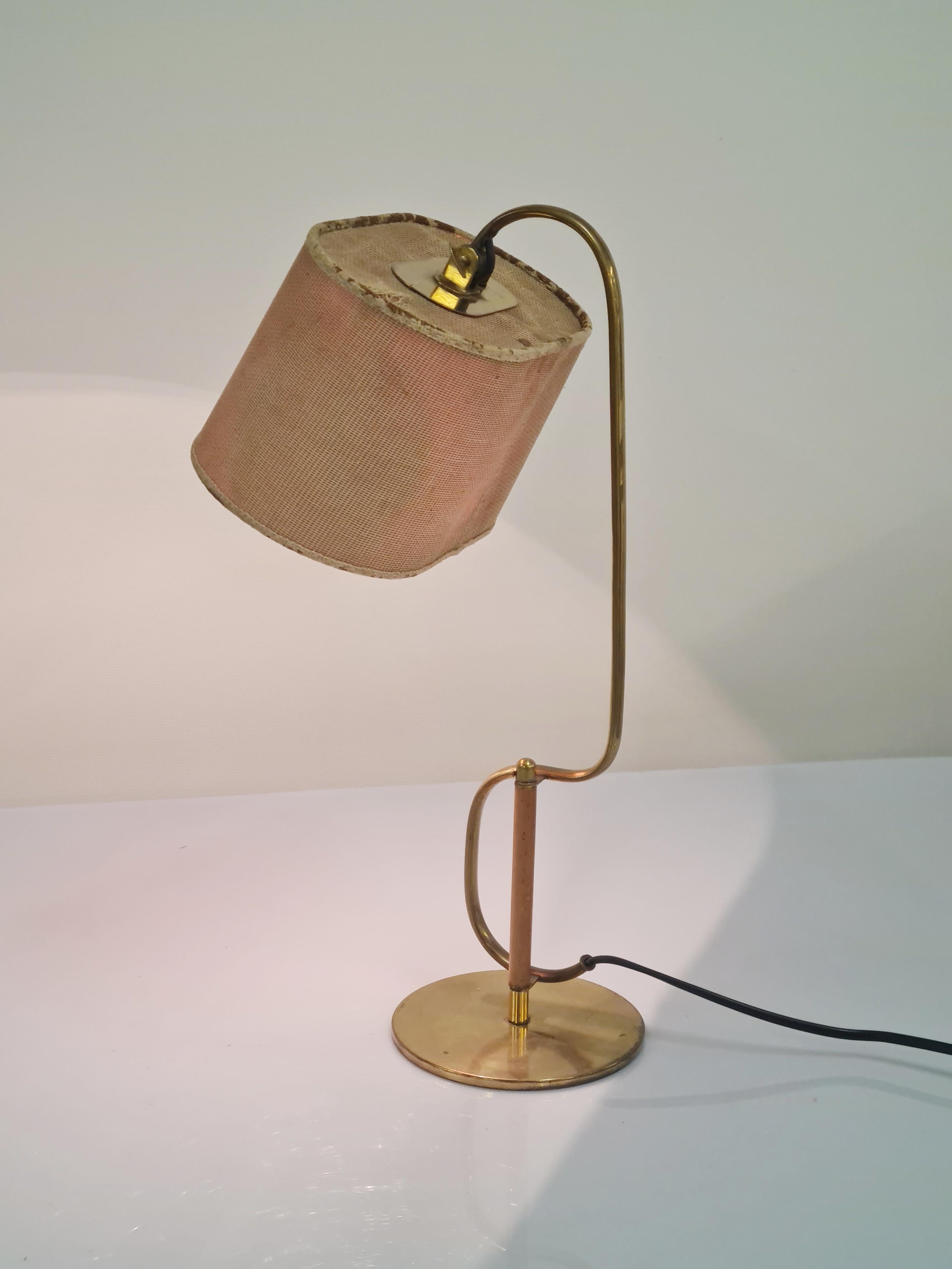 Rare lampe de bureau « S » de Paavo Tynell, modèle 9202, Taito, années 1940 en vente 9