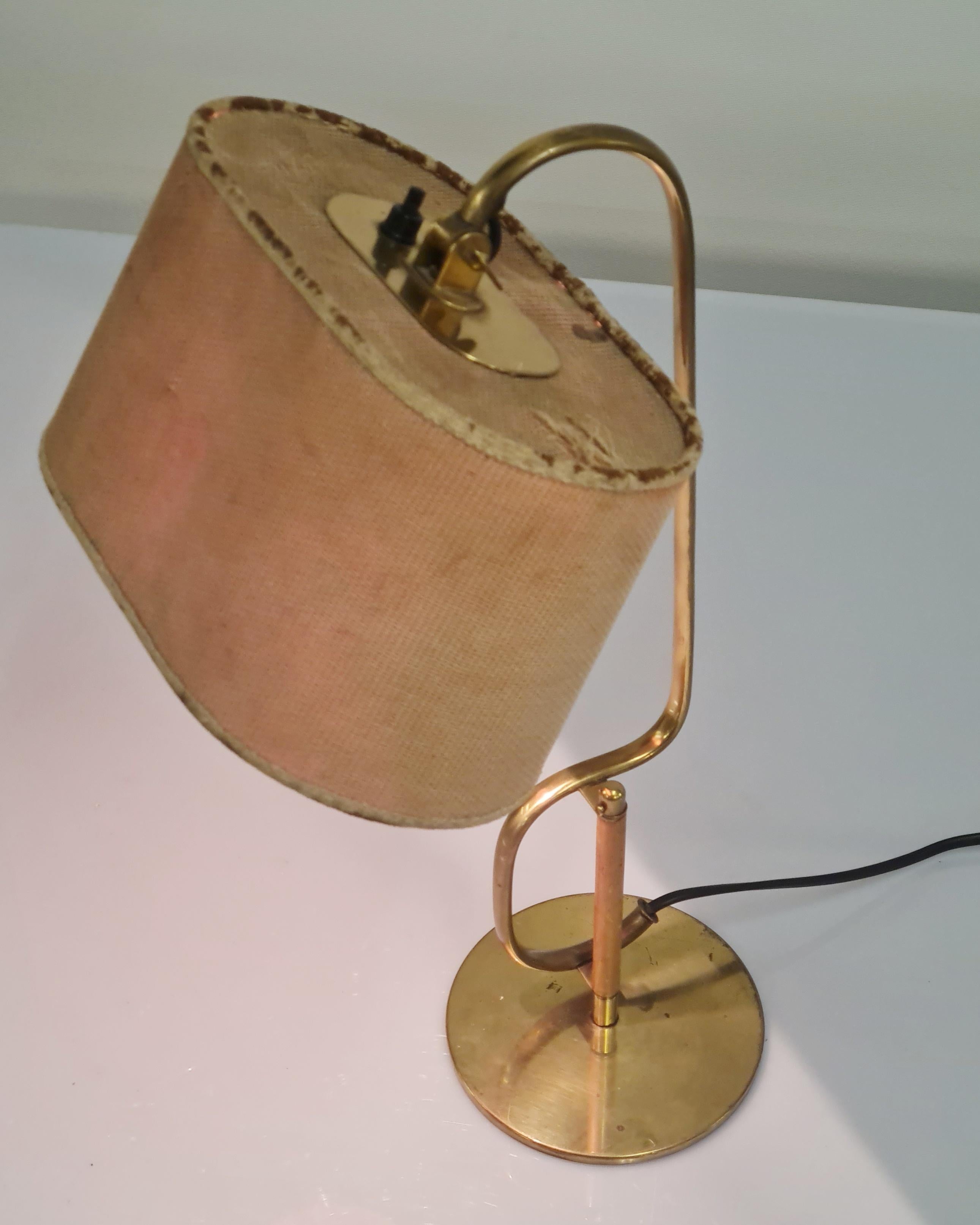 Rare lampe de bureau « S » de Paavo Tynell, modèle 9202, Taito, années 1940 Bon état - En vente à Helsinki, FI