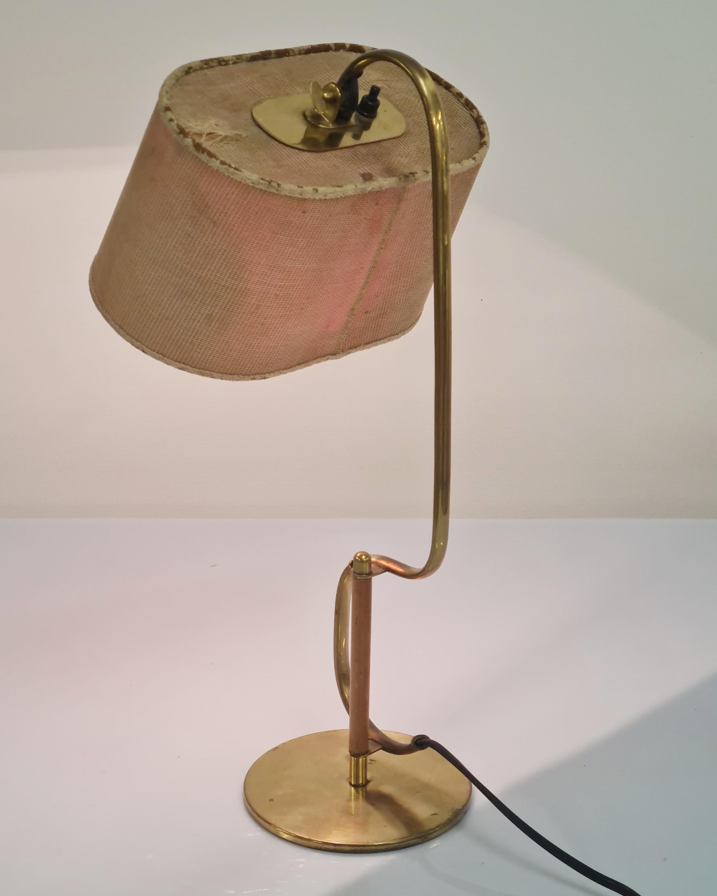 Milieu du XXe siècle Rare lampe de bureau « S » de Paavo Tynell, modèle 9202, Taito, années 1940 en vente