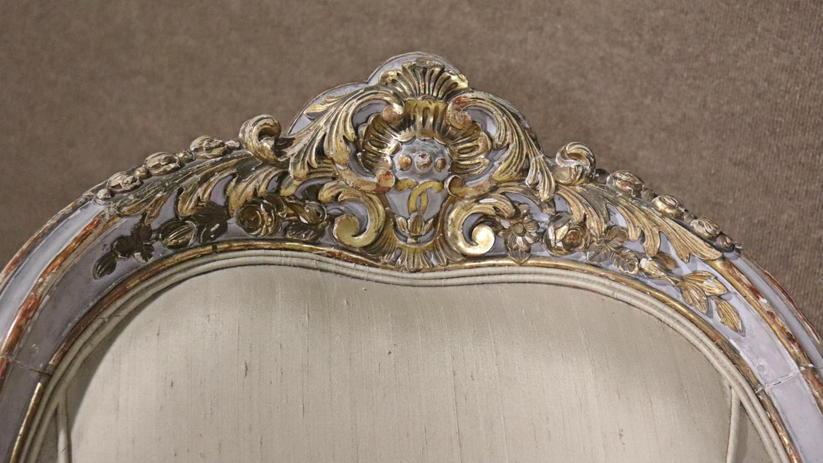 European Rare Paint Decorated and Gilded Meridian Chaise Daybed with Putti Cherubs