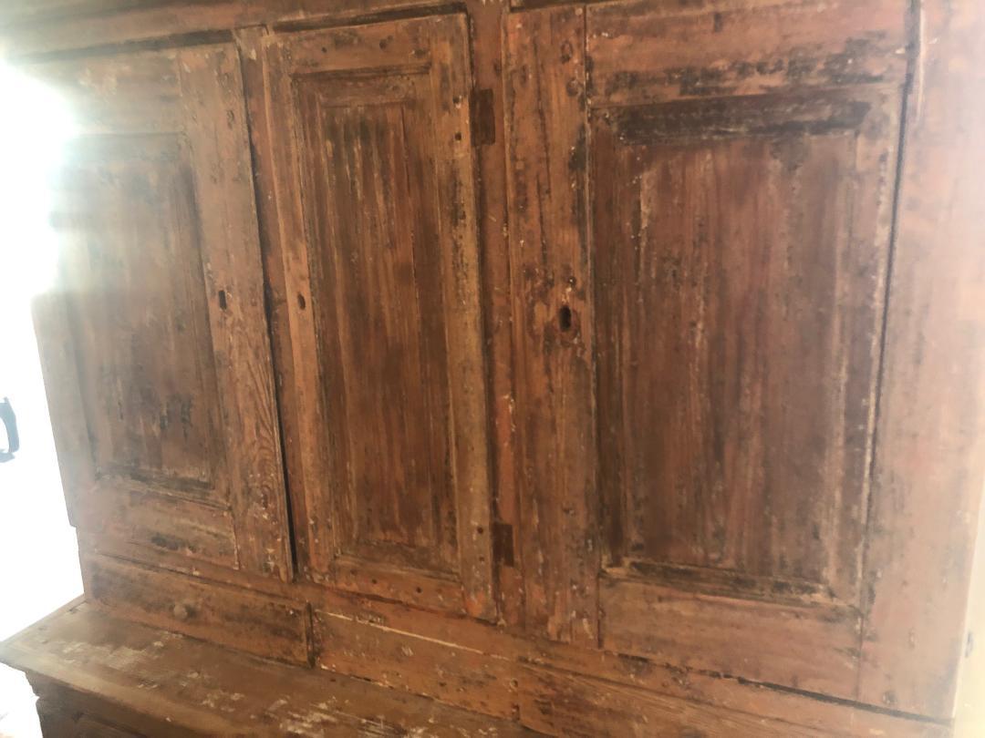 Seltener Gustavianischer Uhrenschrank aus lackiertem und abgeschrägtem Kunstharz im Angebot 7