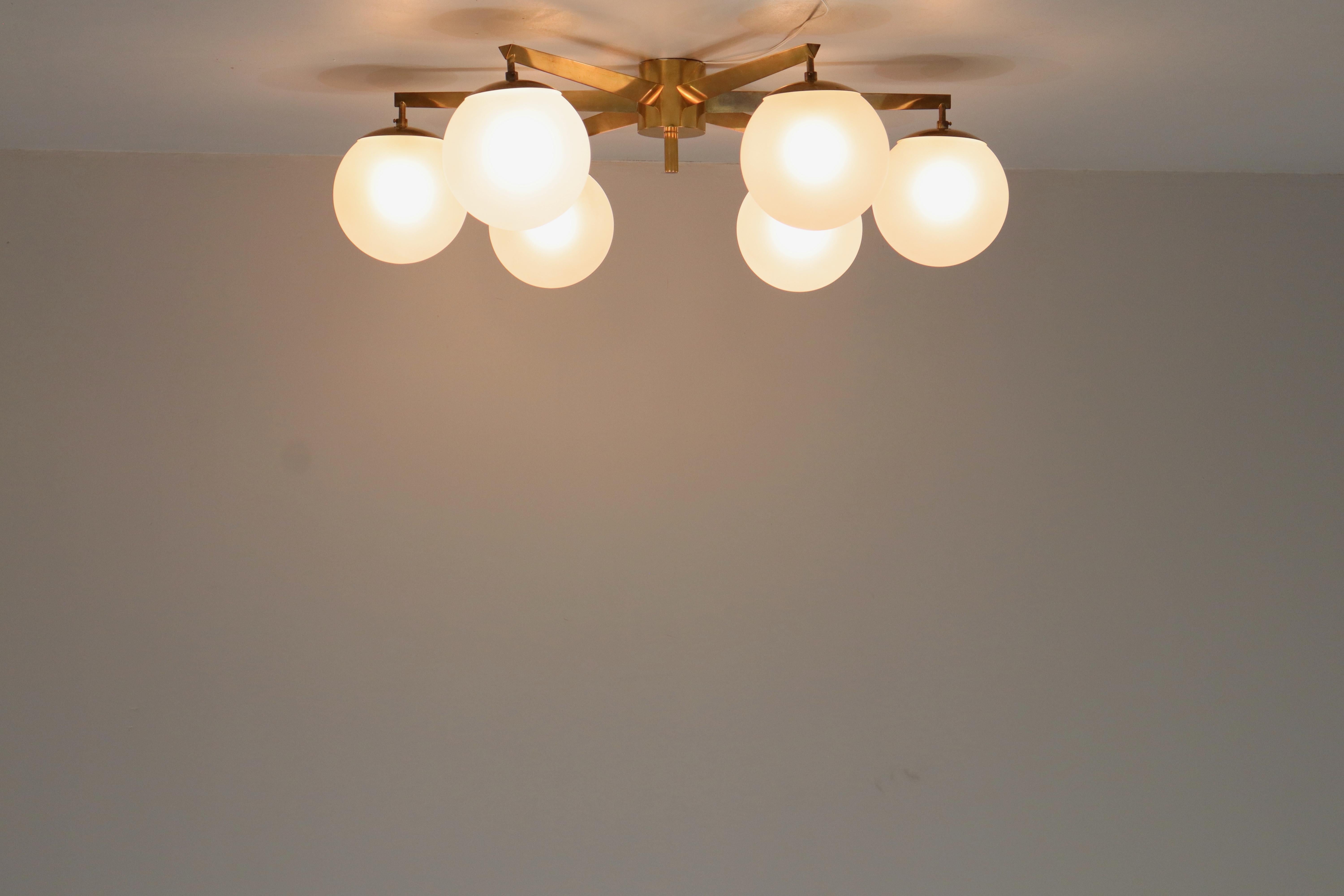Rare Pair Angelo Lelii for Arredoluce  Stella Six Lune Light, Italy, 1960s For Sale 8