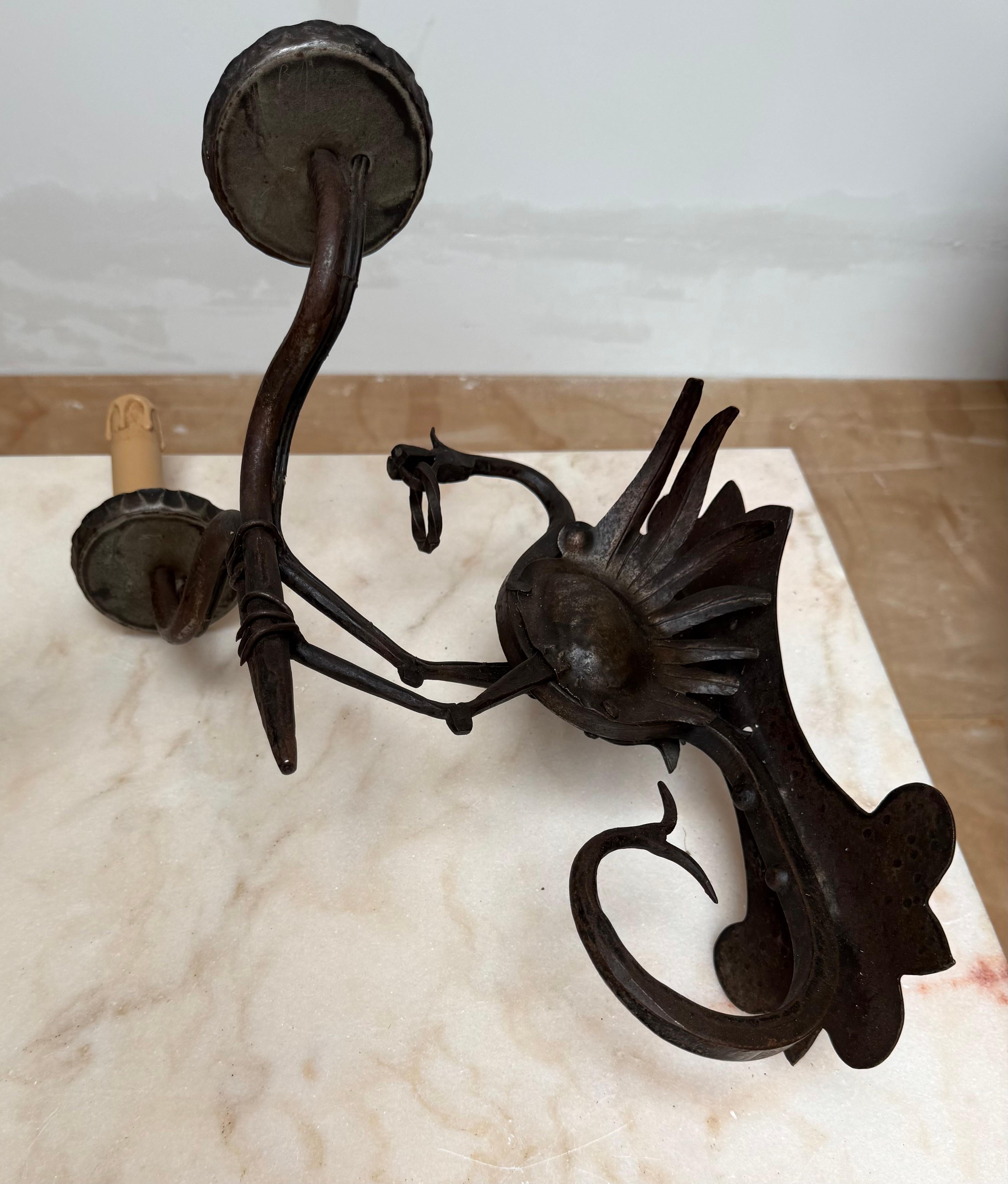 Rare Pair Artistic Design Hand Crafted Wrought Iron Dragon Wall Sconce Light in vendita 11