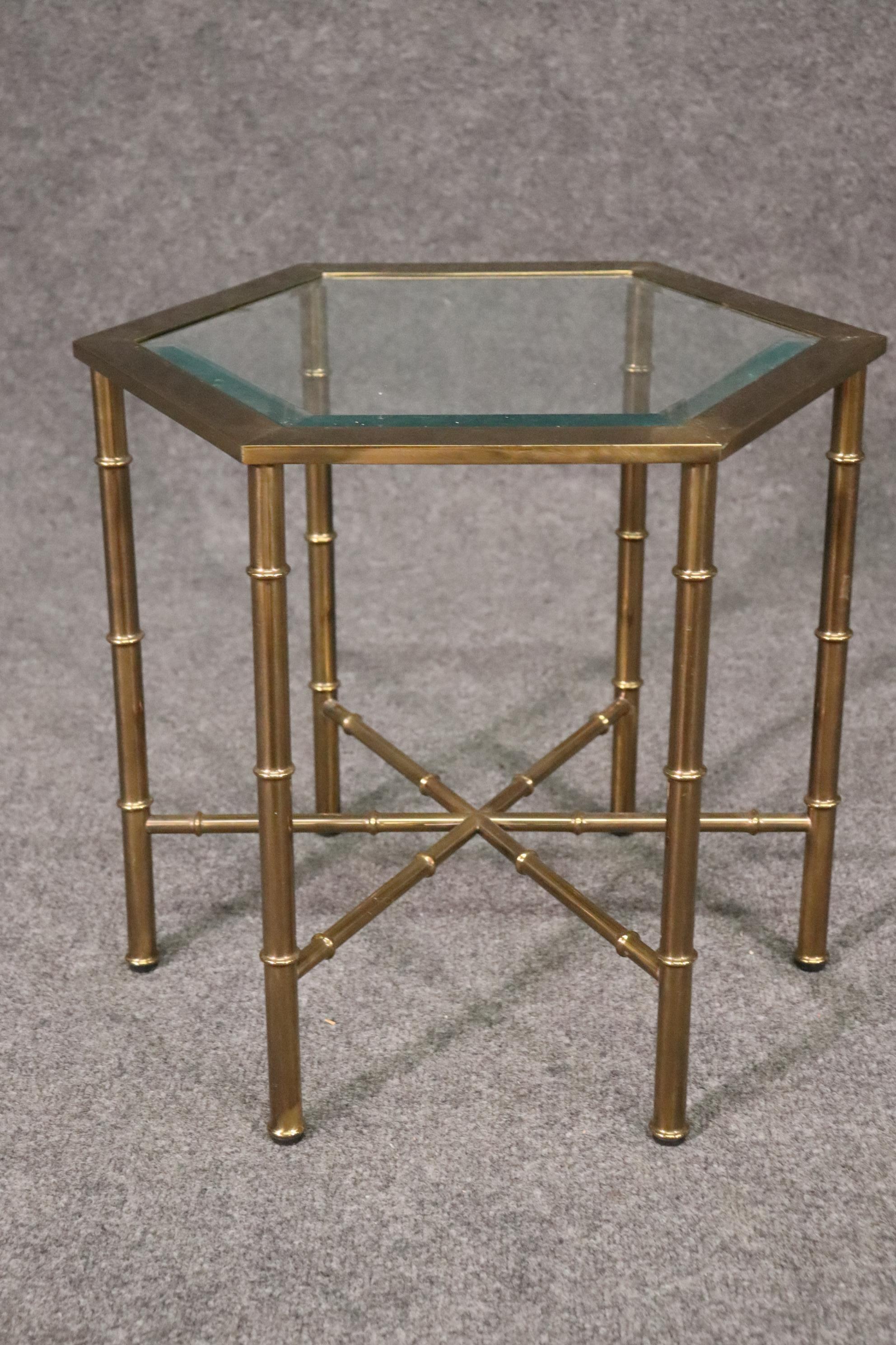 Rare Pair Bagues Attributed Hexagonal Faux Bamboo End Occasional Tables In Good Condition In Swedesboro, NJ