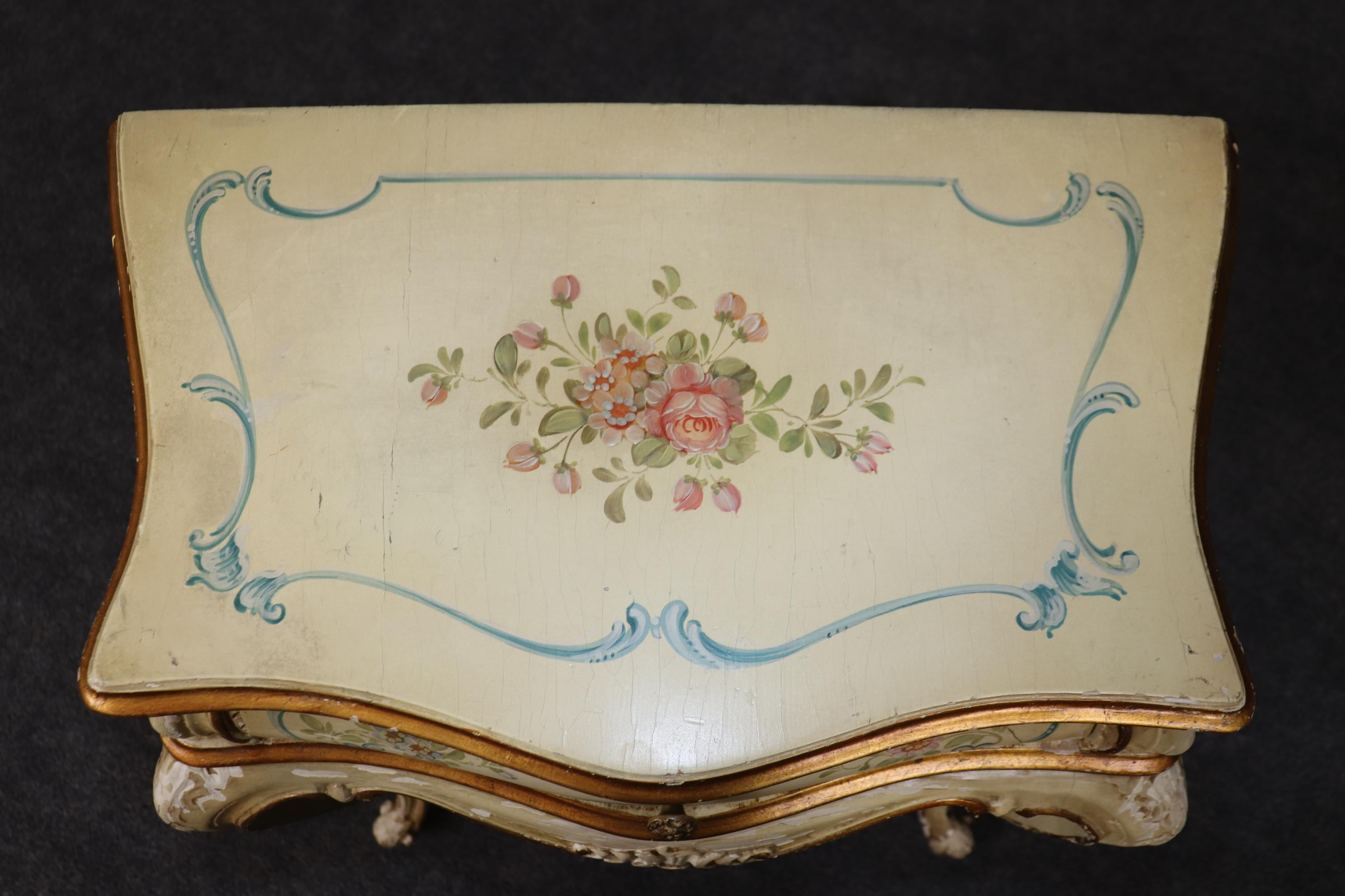 Rare Pair Distressed Paint Decorated Venetian Italian Nightstands Circa 1920s For Sale 6