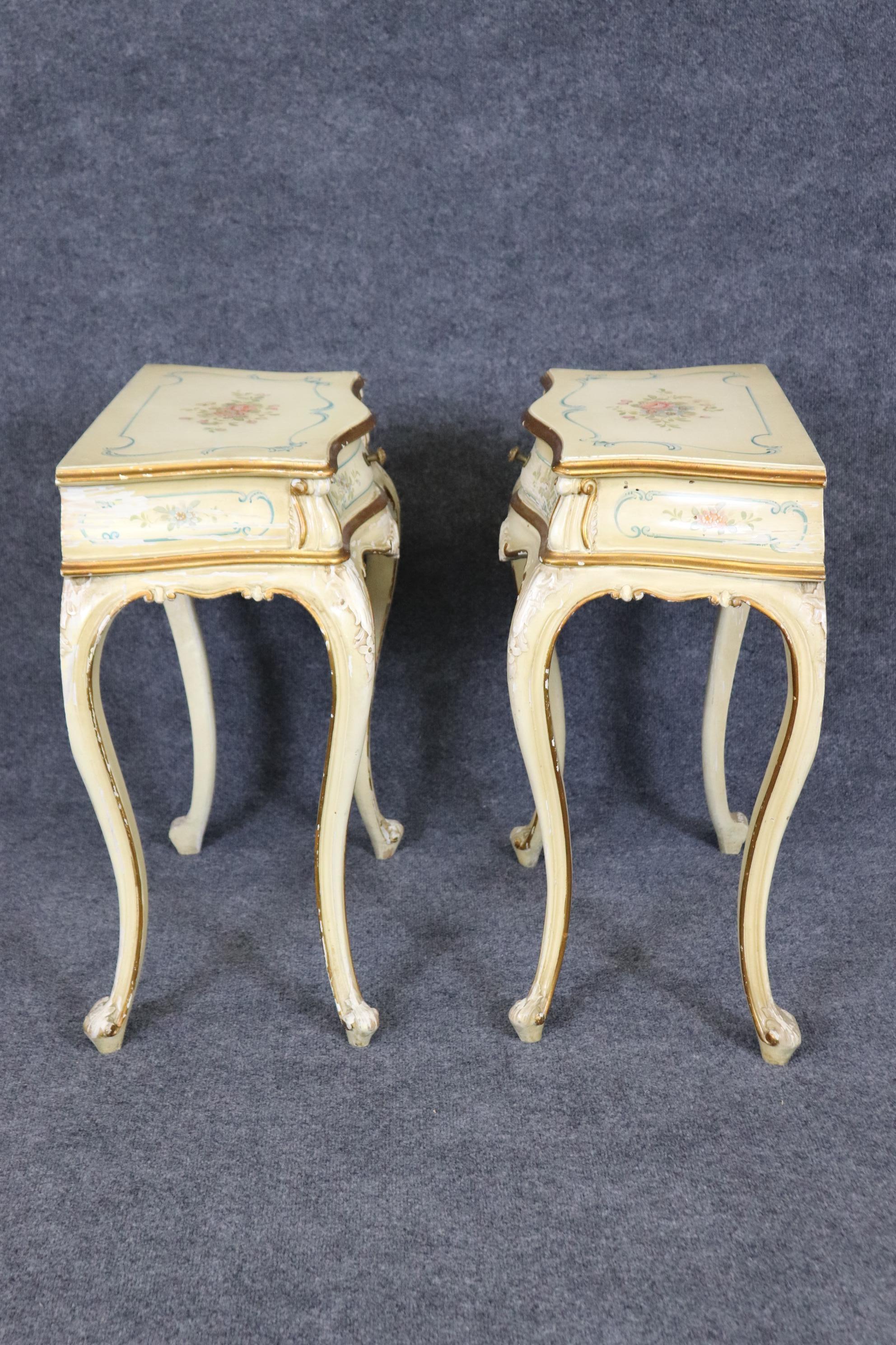 French Rare Pair Distressed Paint Decorated Venetian Italian Nightstands Circa 1920s For Sale