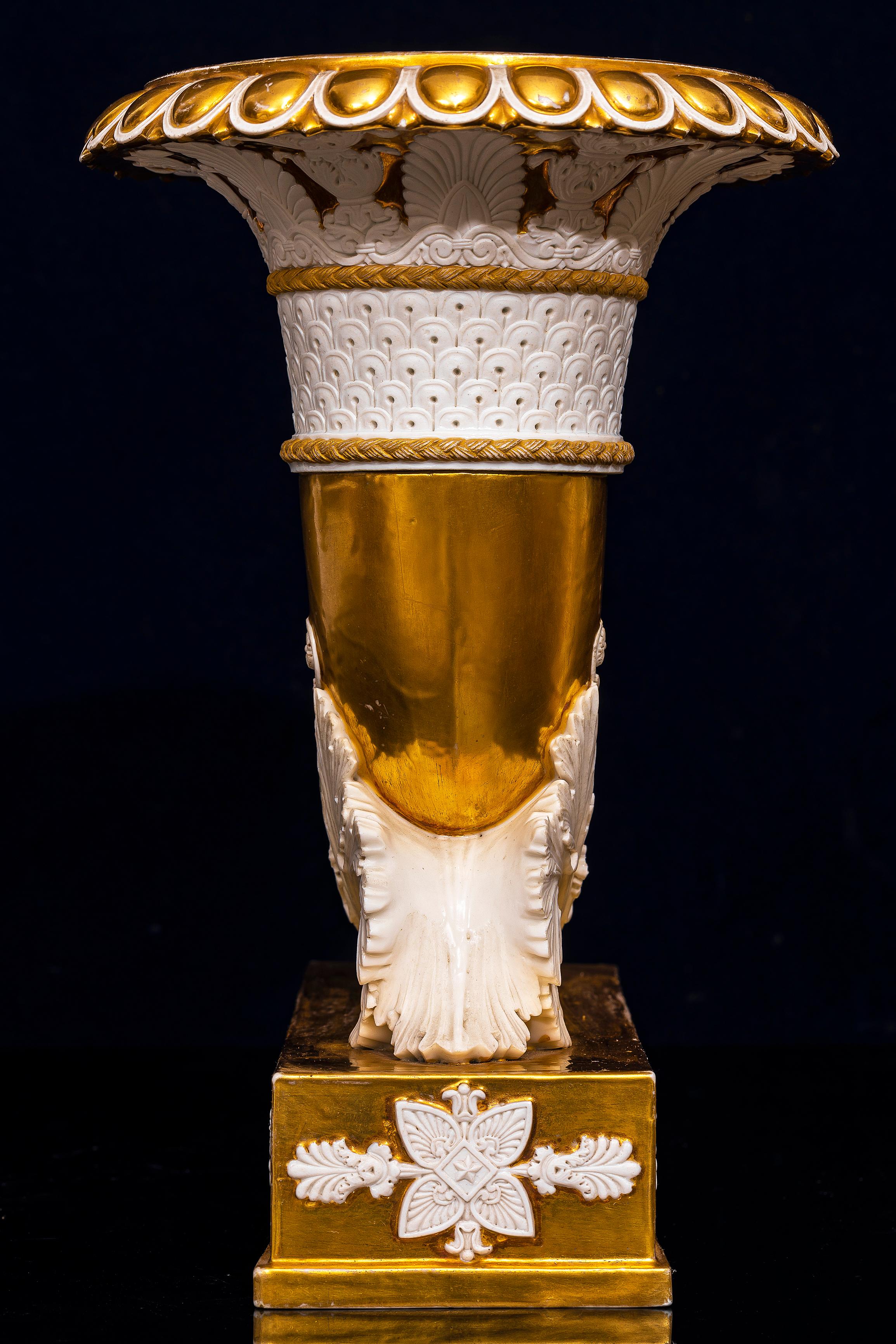 Rare Pair French Empire Rhyton-Form Cornucopia Biscuit and Gilt Porcelain Vases For Sale 9