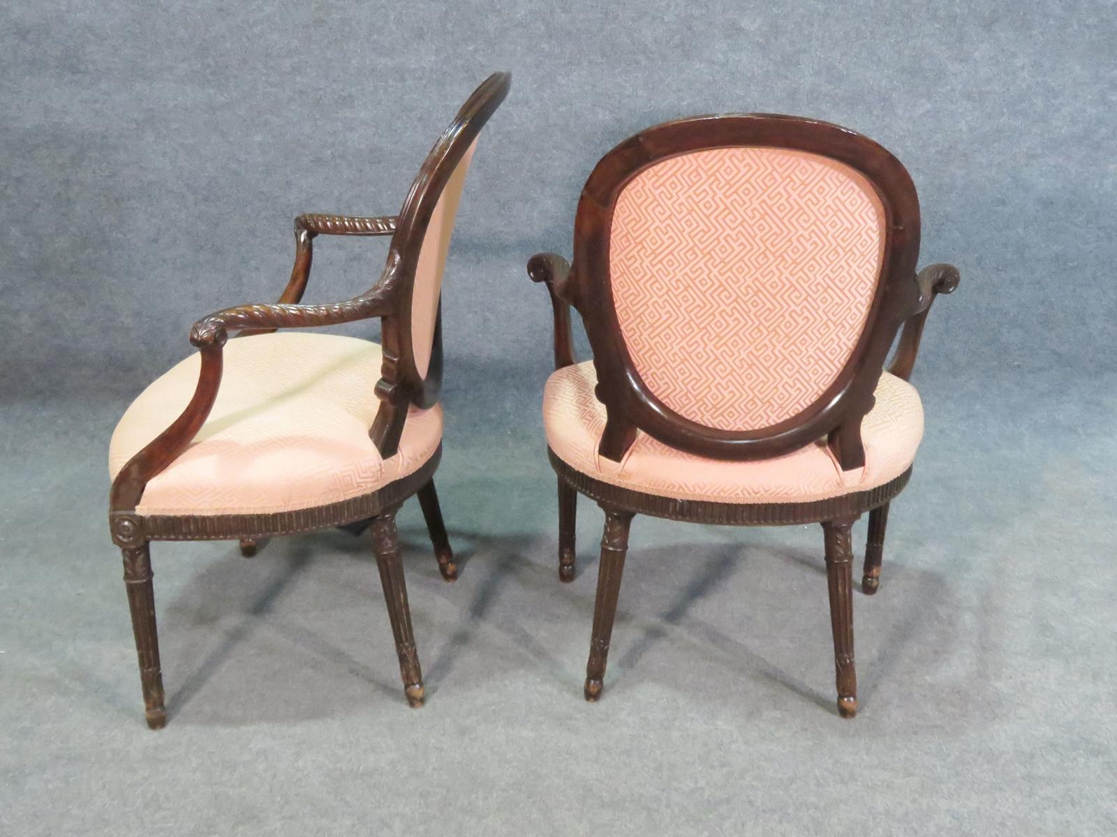 Rare Pair George III Carved Antique Mahogany Armchairs, Circa 1920s In Good Condition In Swedesboro, NJ