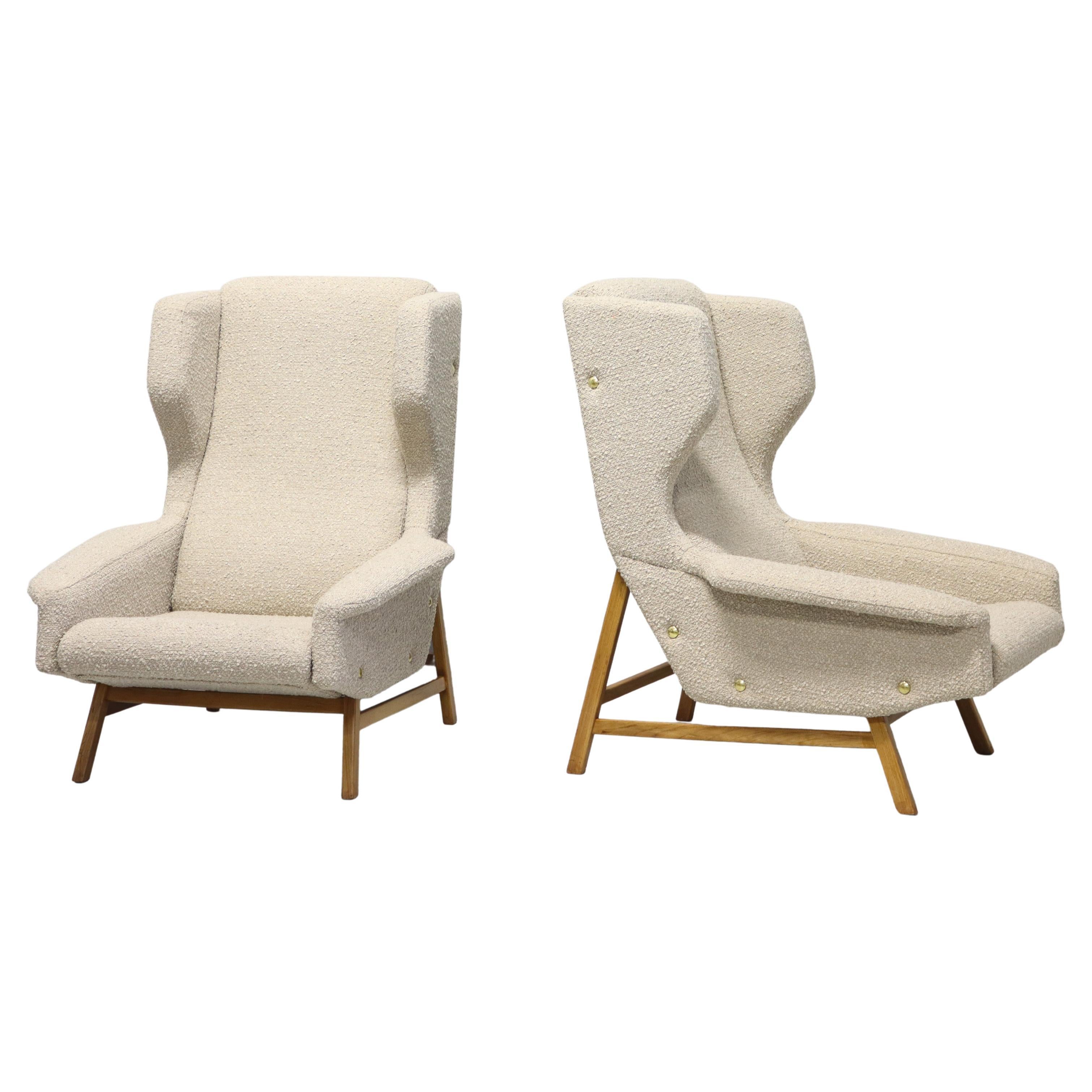 Rare paire de fauteuils "Giulia" Model No 877 par Gianfranco Frattini pour Cassina 1957 en vente