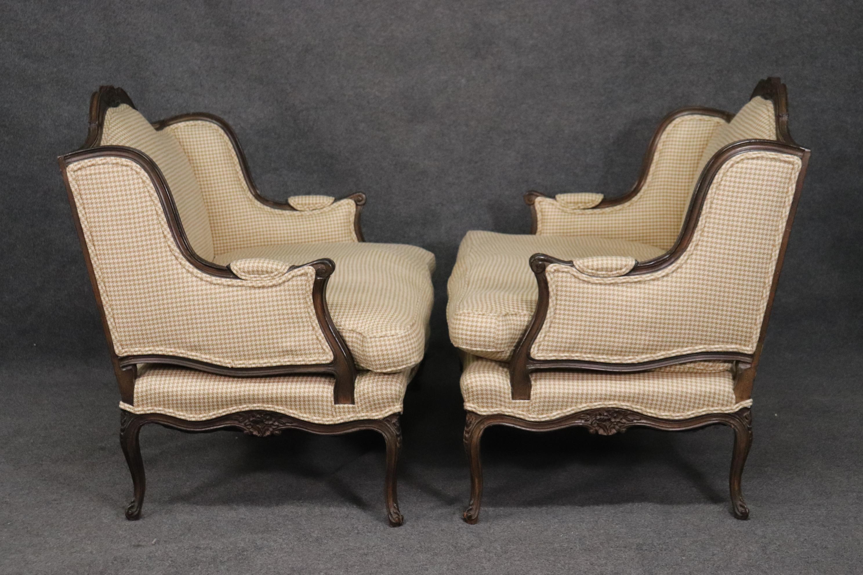 Rare Pair Large Sacle French Walnut Settees Loveseats or Marquis, Circa 1950 In Good Condition In Swedesboro, NJ