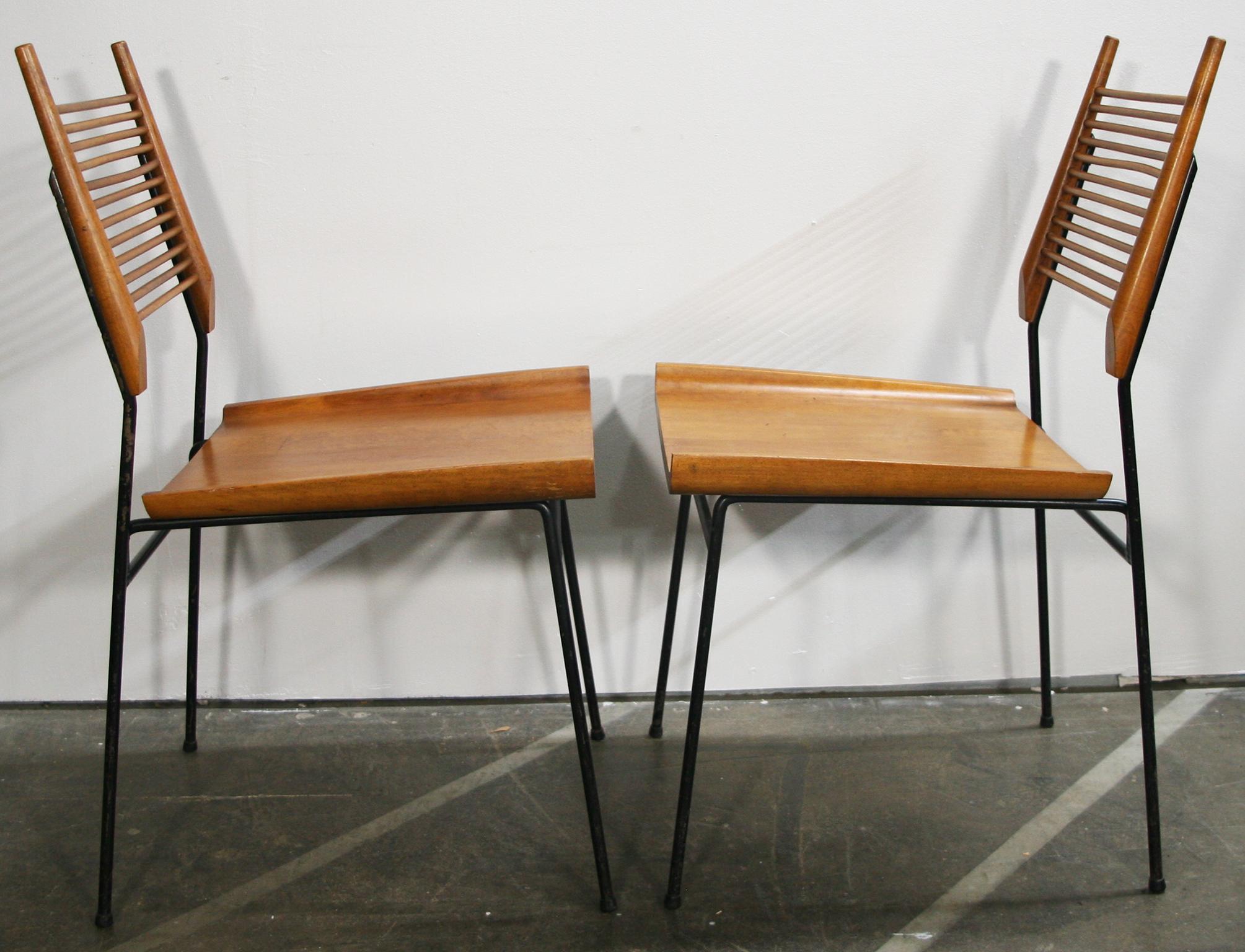 Mid-Century Modern Rare Pair Midcentury Paul McCobb Planner Group Shovel Chairs #1533 Maple Iron