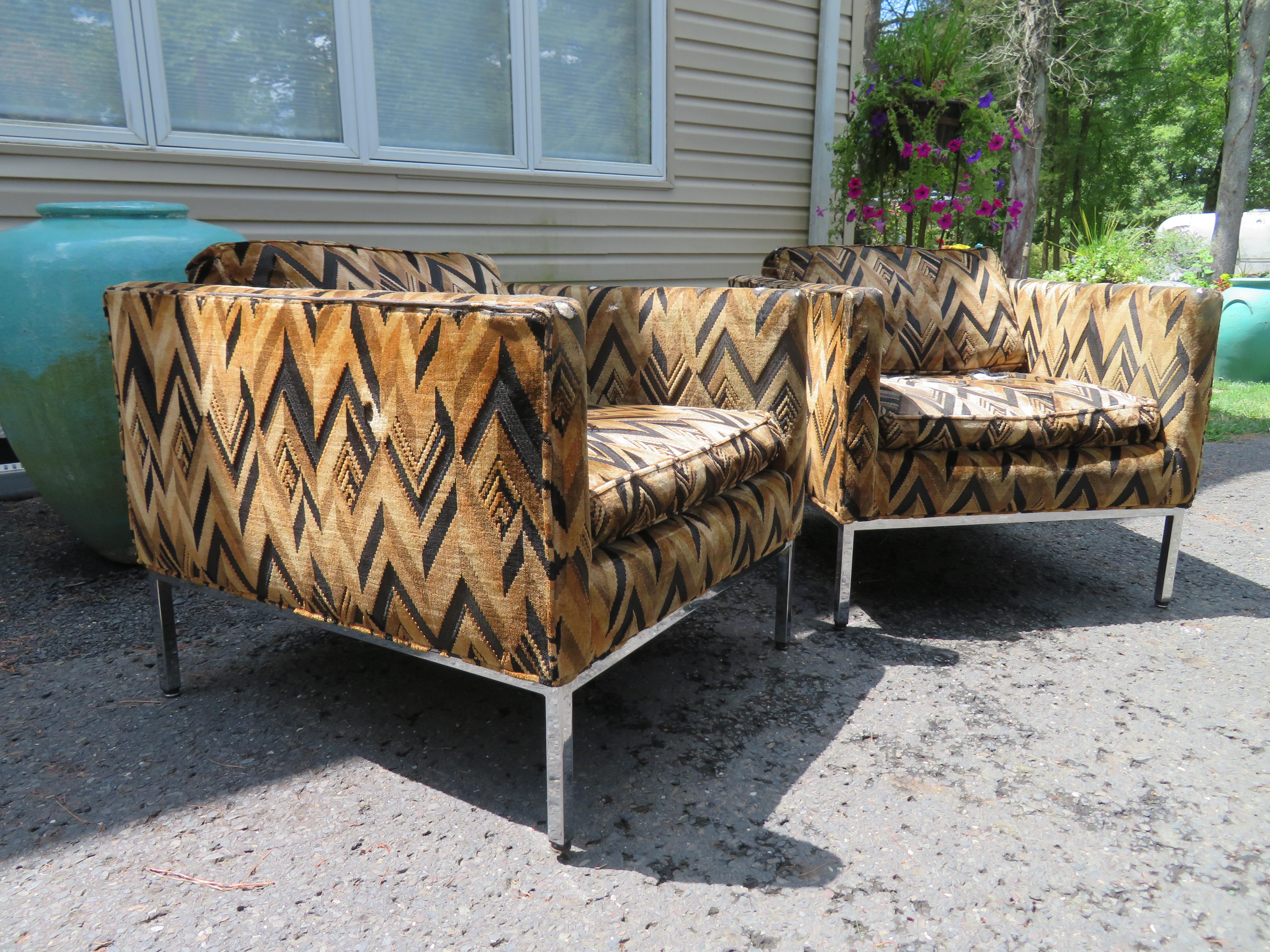 Rare Pair Milo Baughman Chrome Even Arm Tuxedo Lounge Chair Mid-Century Modern 7