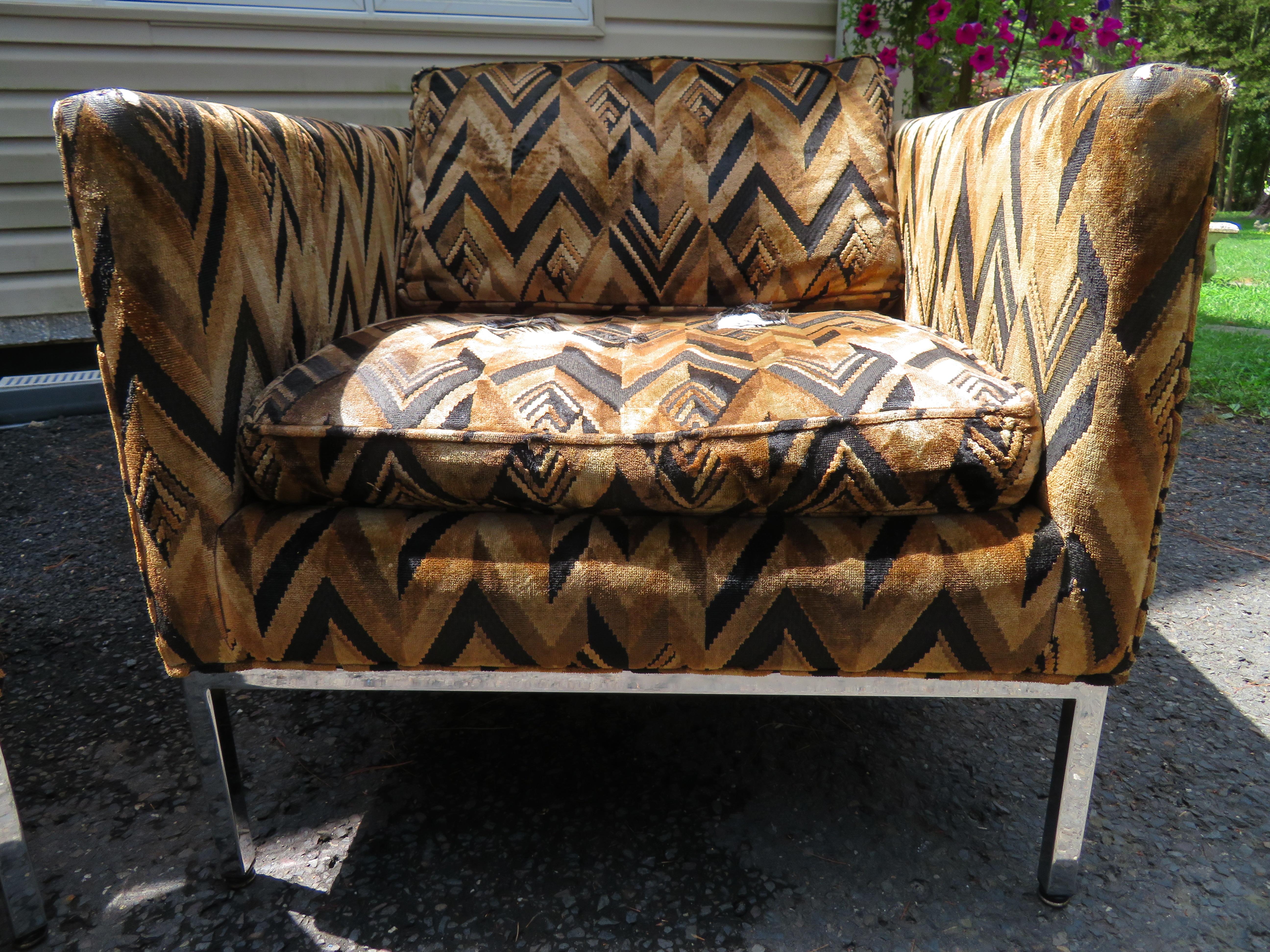 Tissu d'ameublement Paire rare de fauteuils de salon de soirée chromés Milo Baughman, mi-siècle moderne en vente