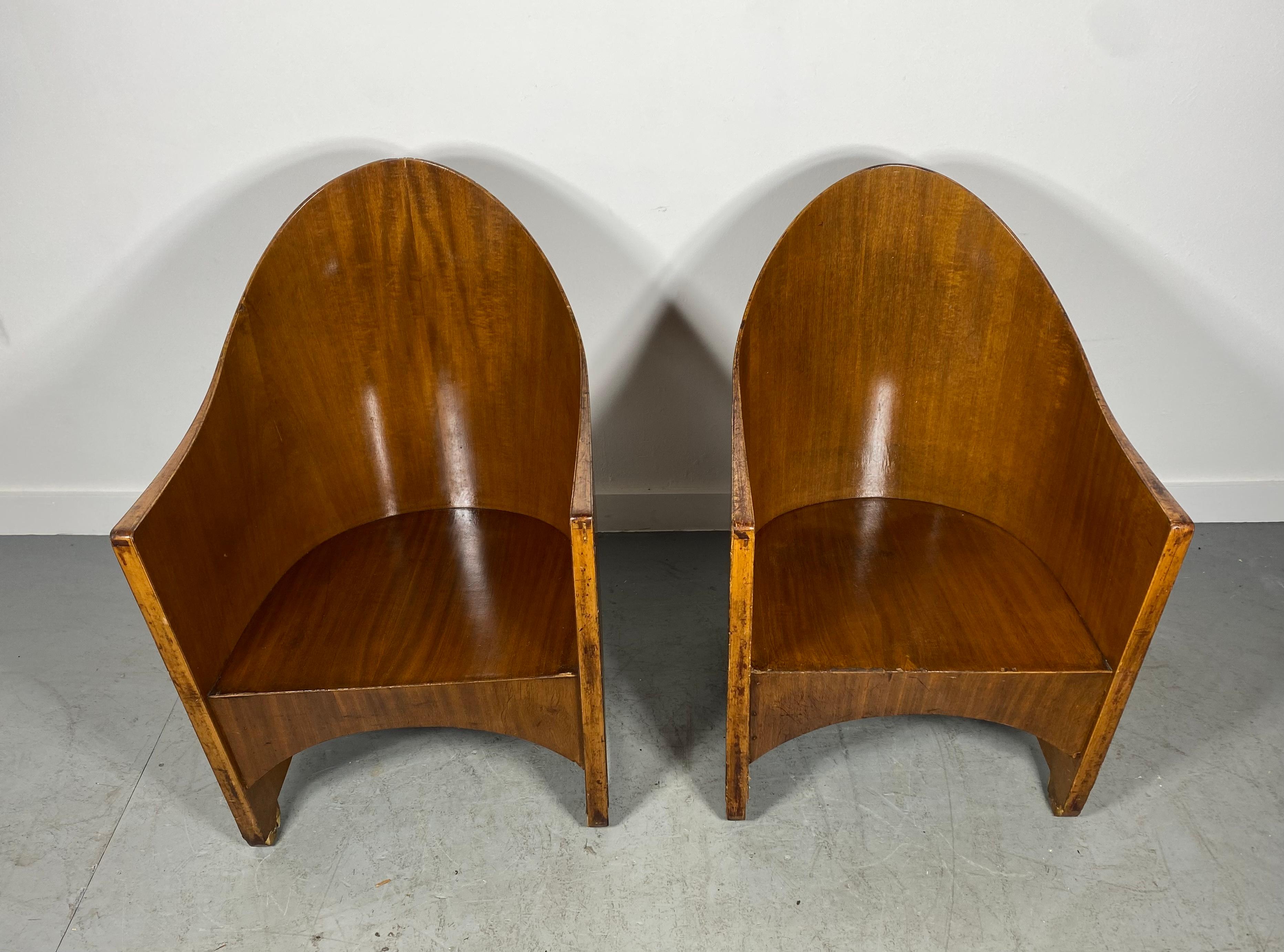 Rare Pair Modernist Arm Chairs by Walter von Nessen, Art Deco, circa 1929 For Sale 8