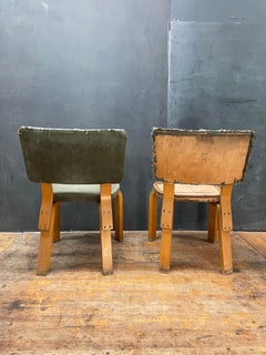 Seltenes Paar Nº 62 Esszimmerstühle von Alvar Aalto für Finsven, Finnland um 1934